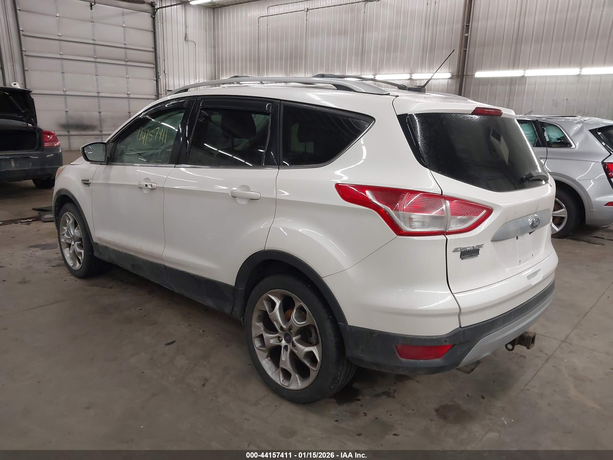 FORD ESCAPE image 3
