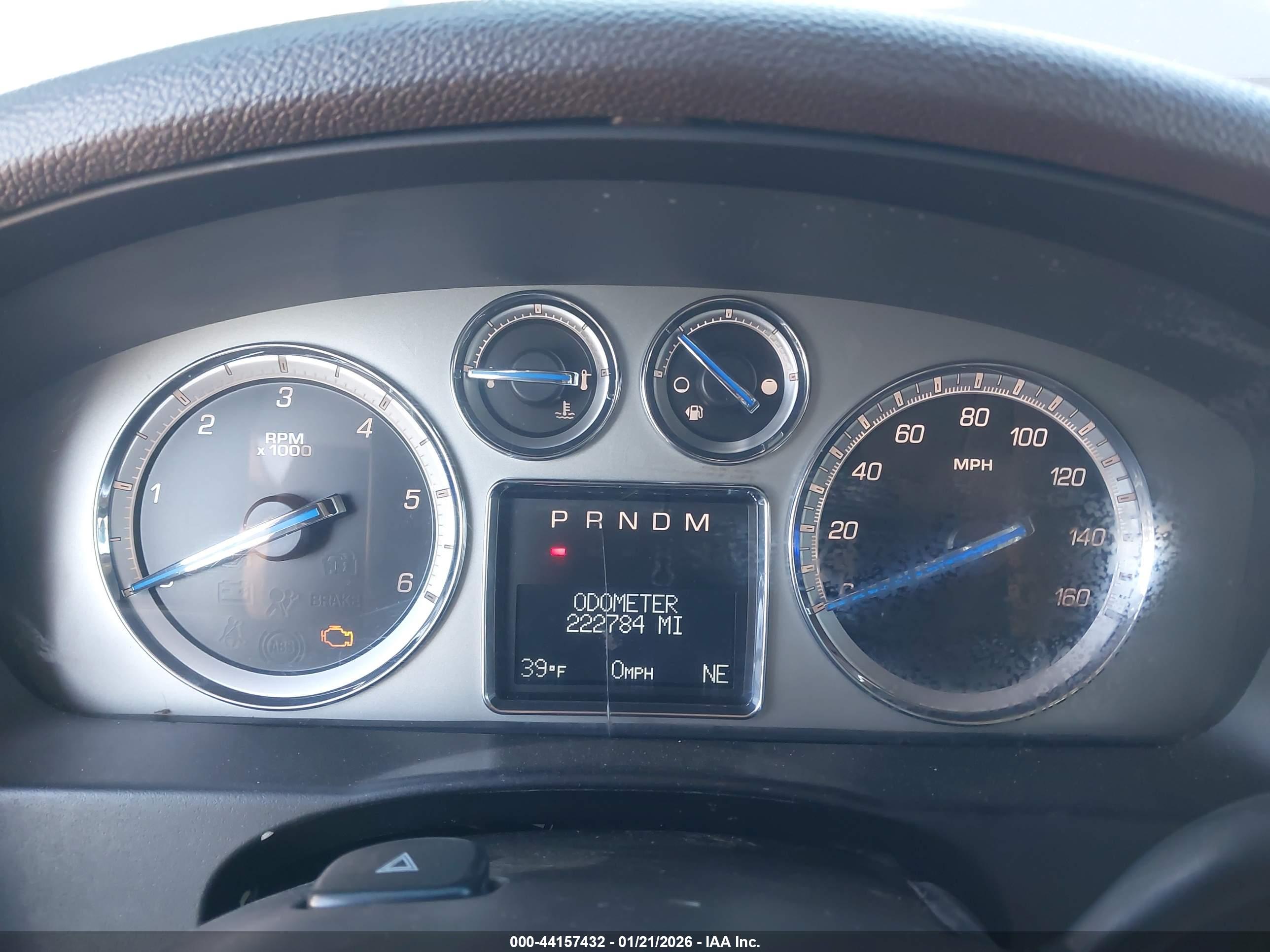 CADILLAC ESCALADE image 7