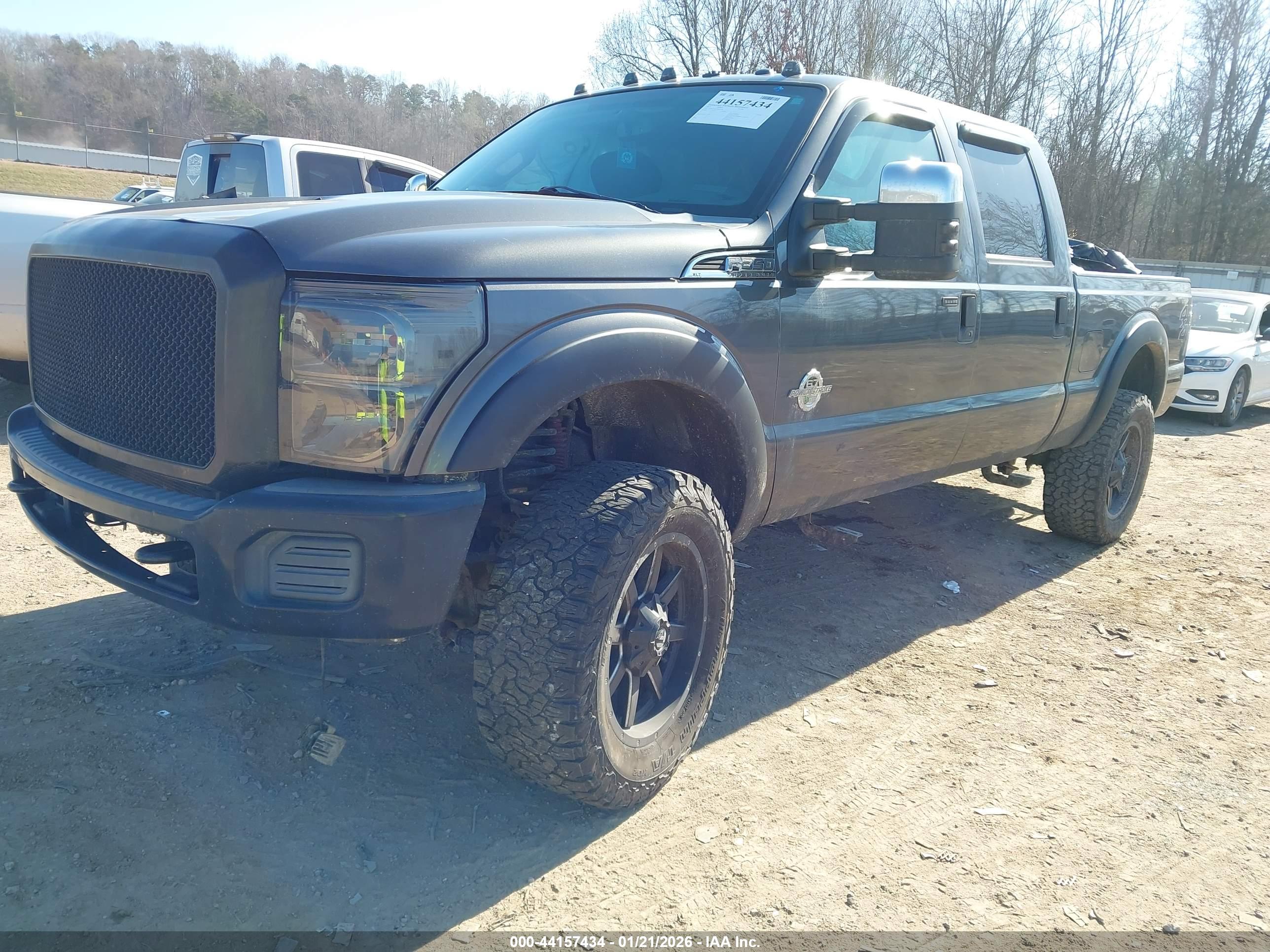 FORD F-350 image 2