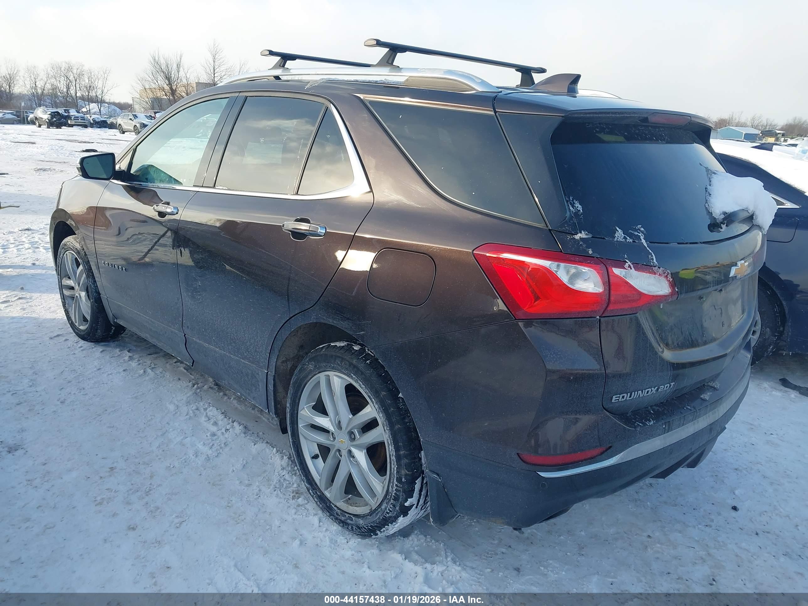 CHEVROLET EQUINOX image 3