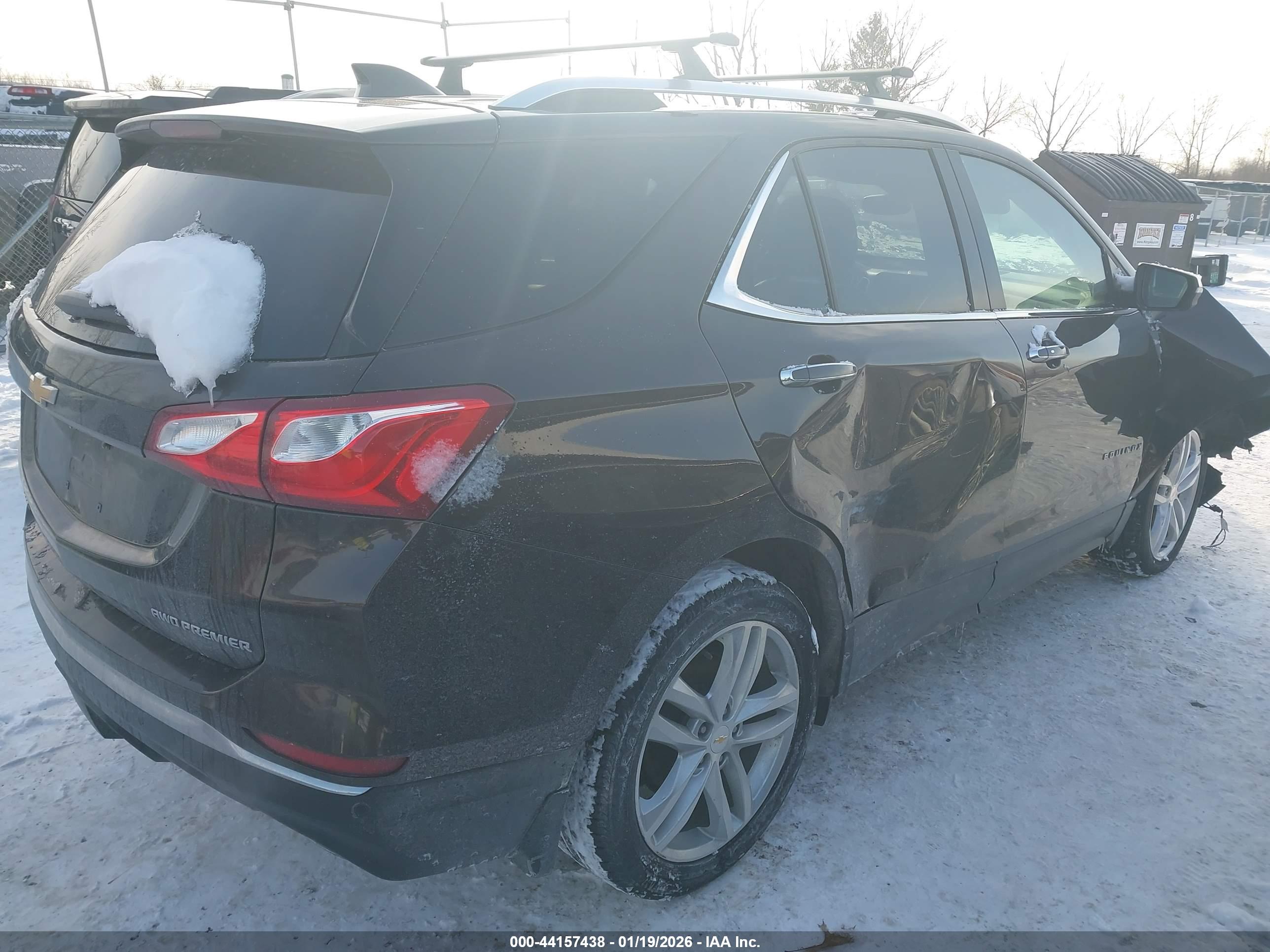 CHEVROLET EQUINOX image 4