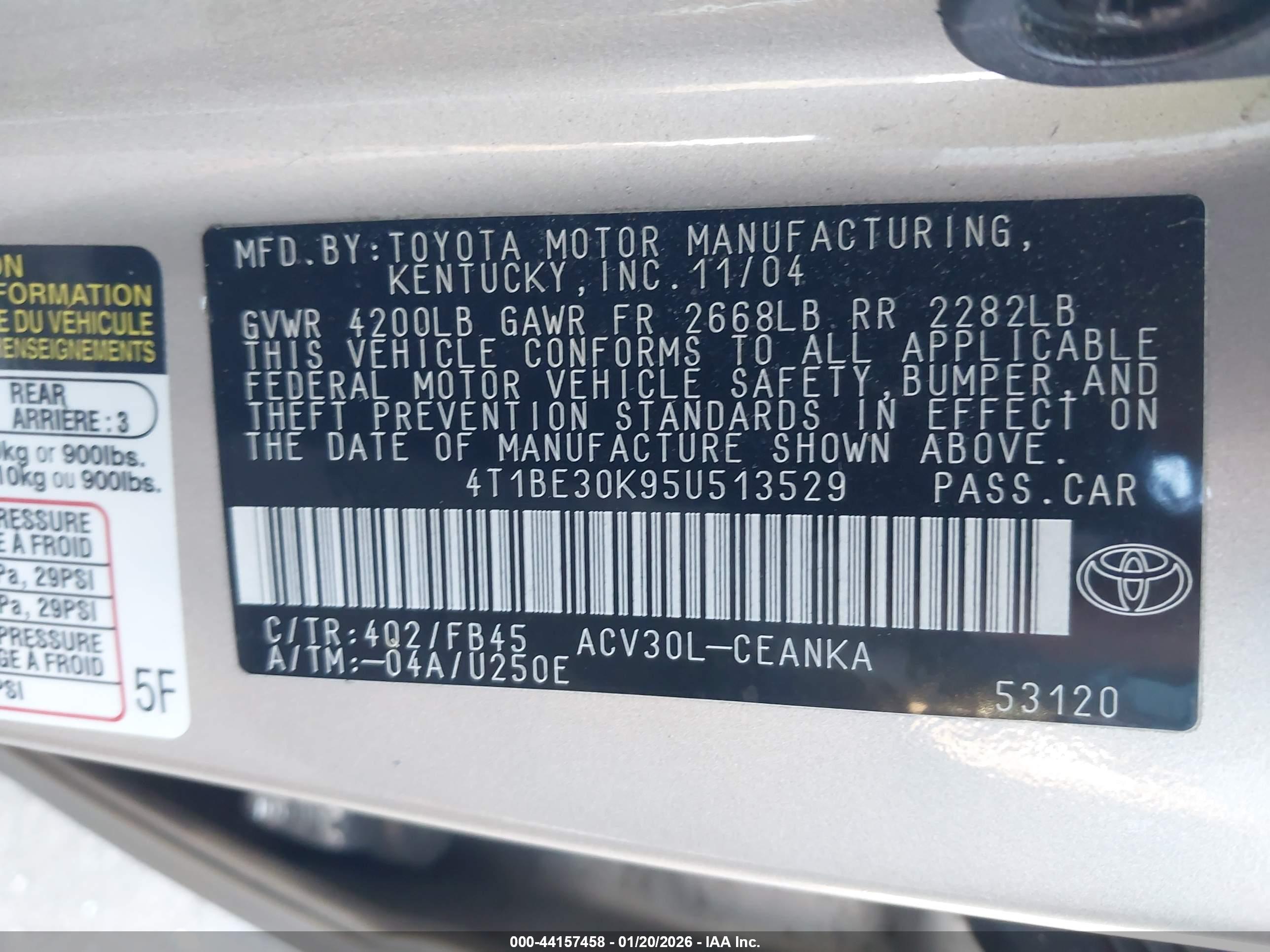 TOYOTA CAMRY image 9