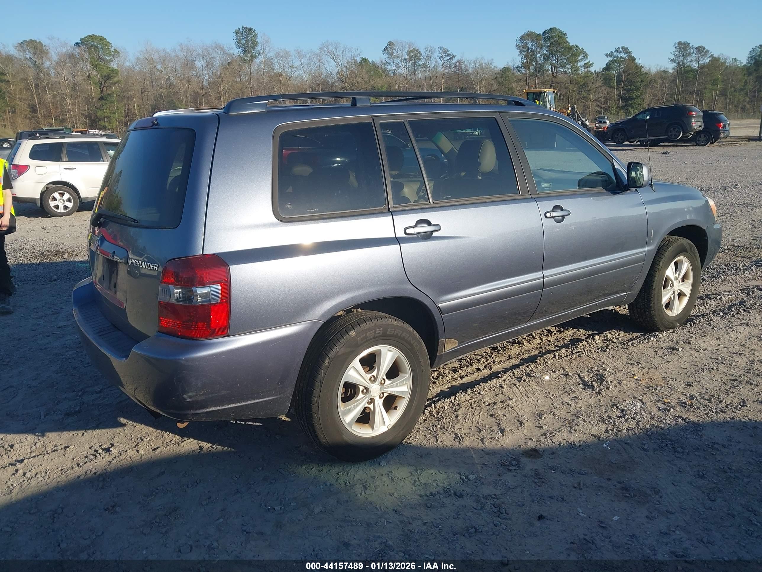 TOYOTA HIGHLANDER image 4