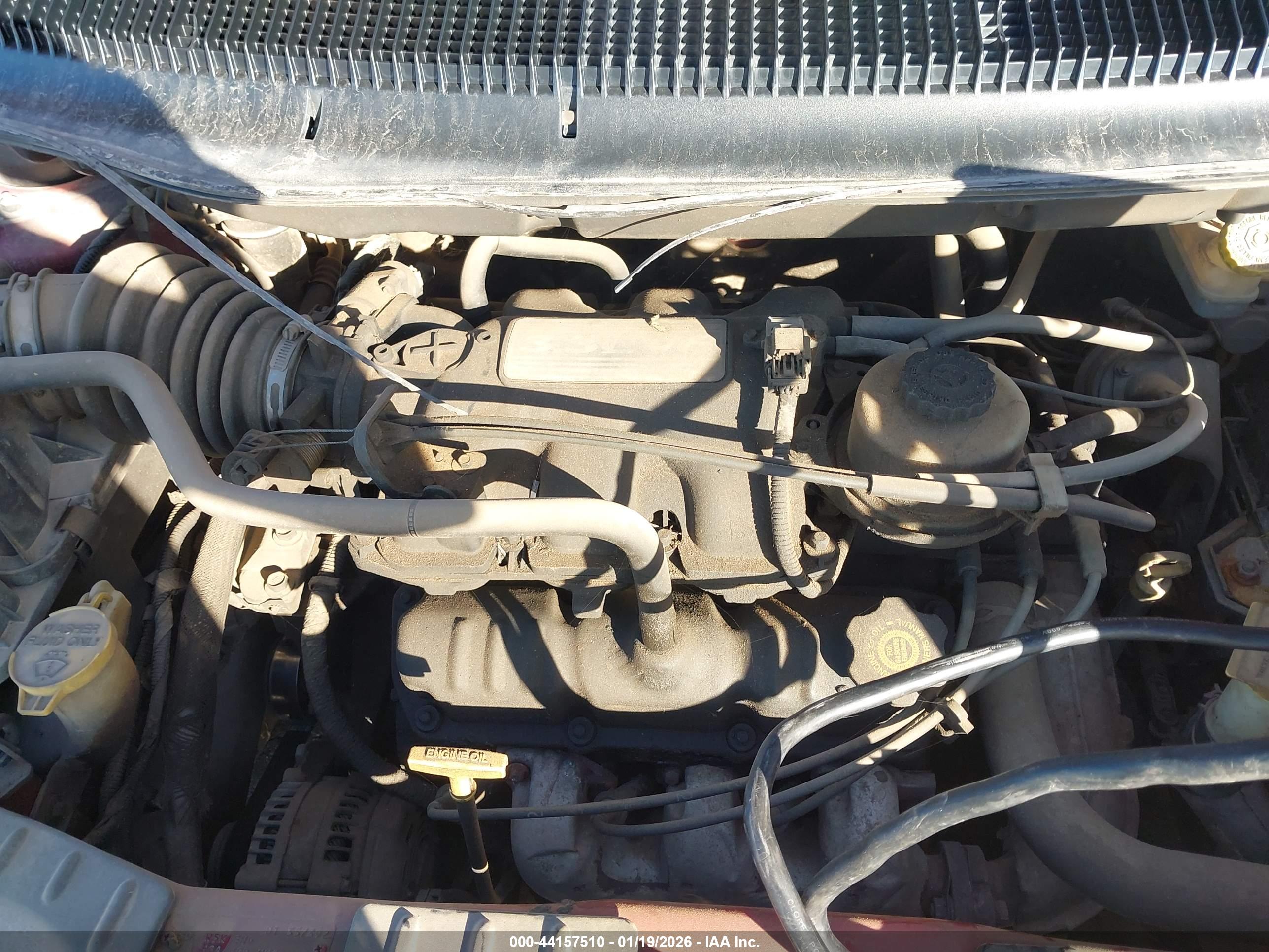 CHRYSLER VOYAGER image 10