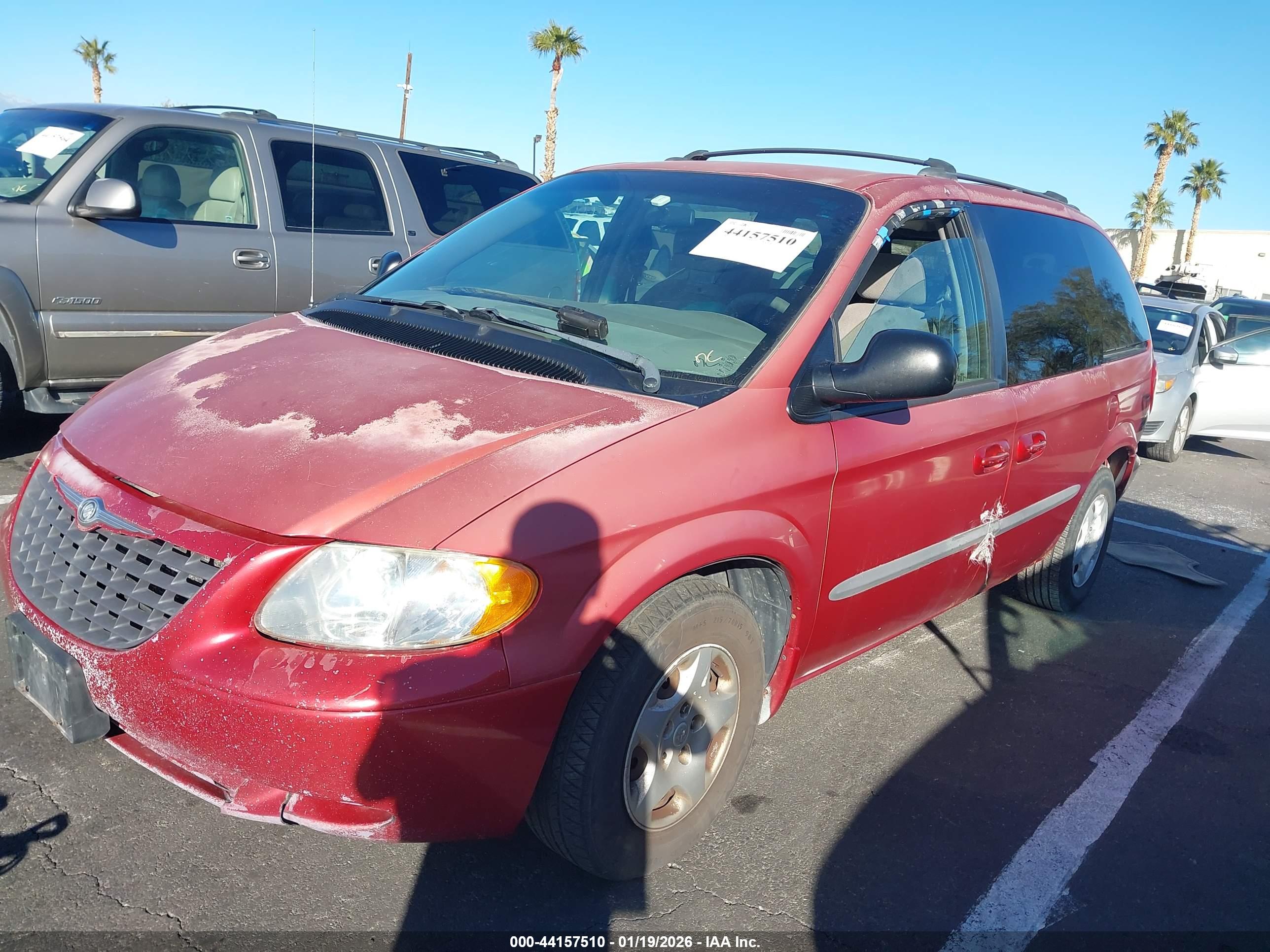 CHRYSLER VOYAGER image 6