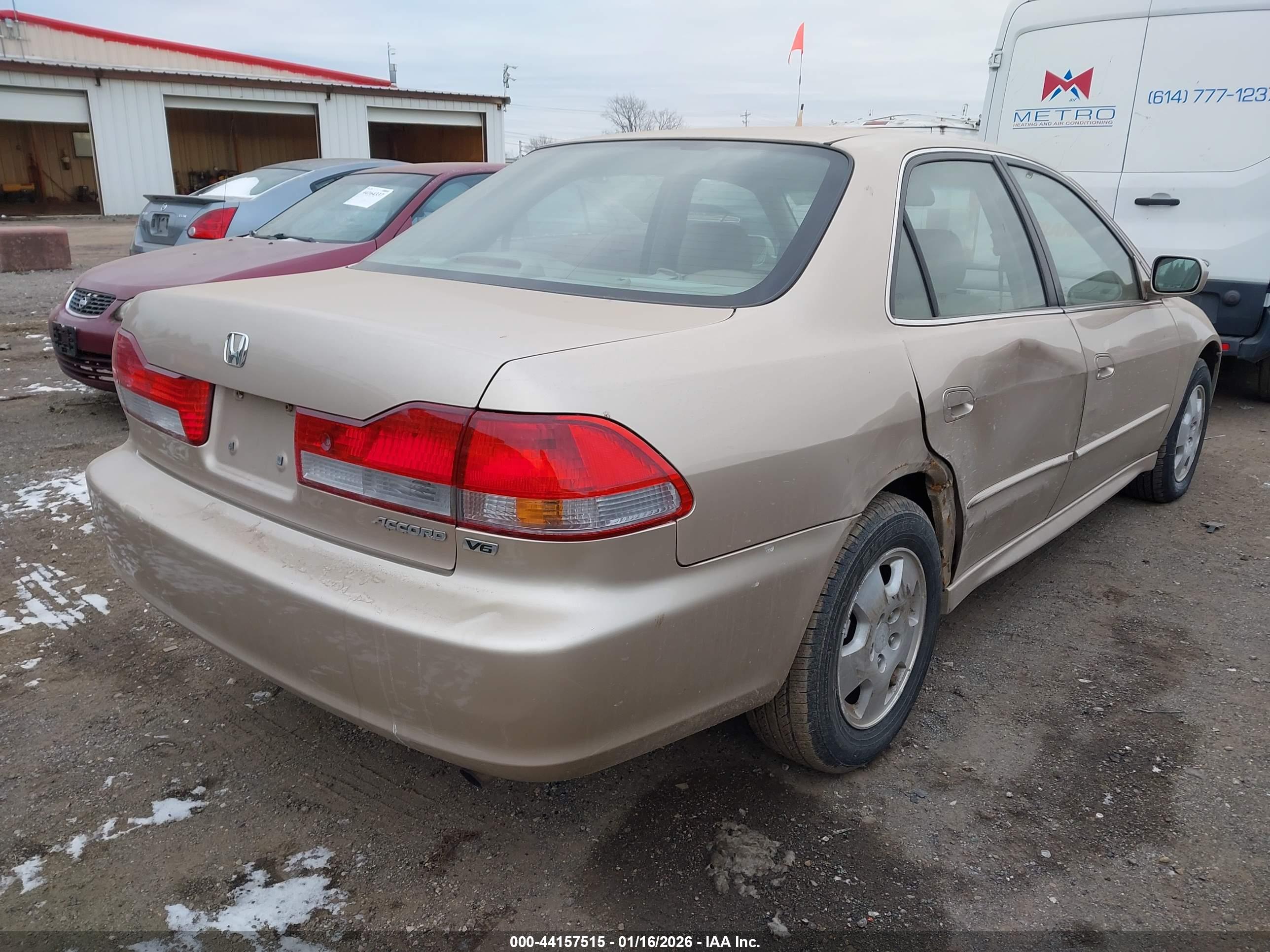 HONDA ACCORD image 4