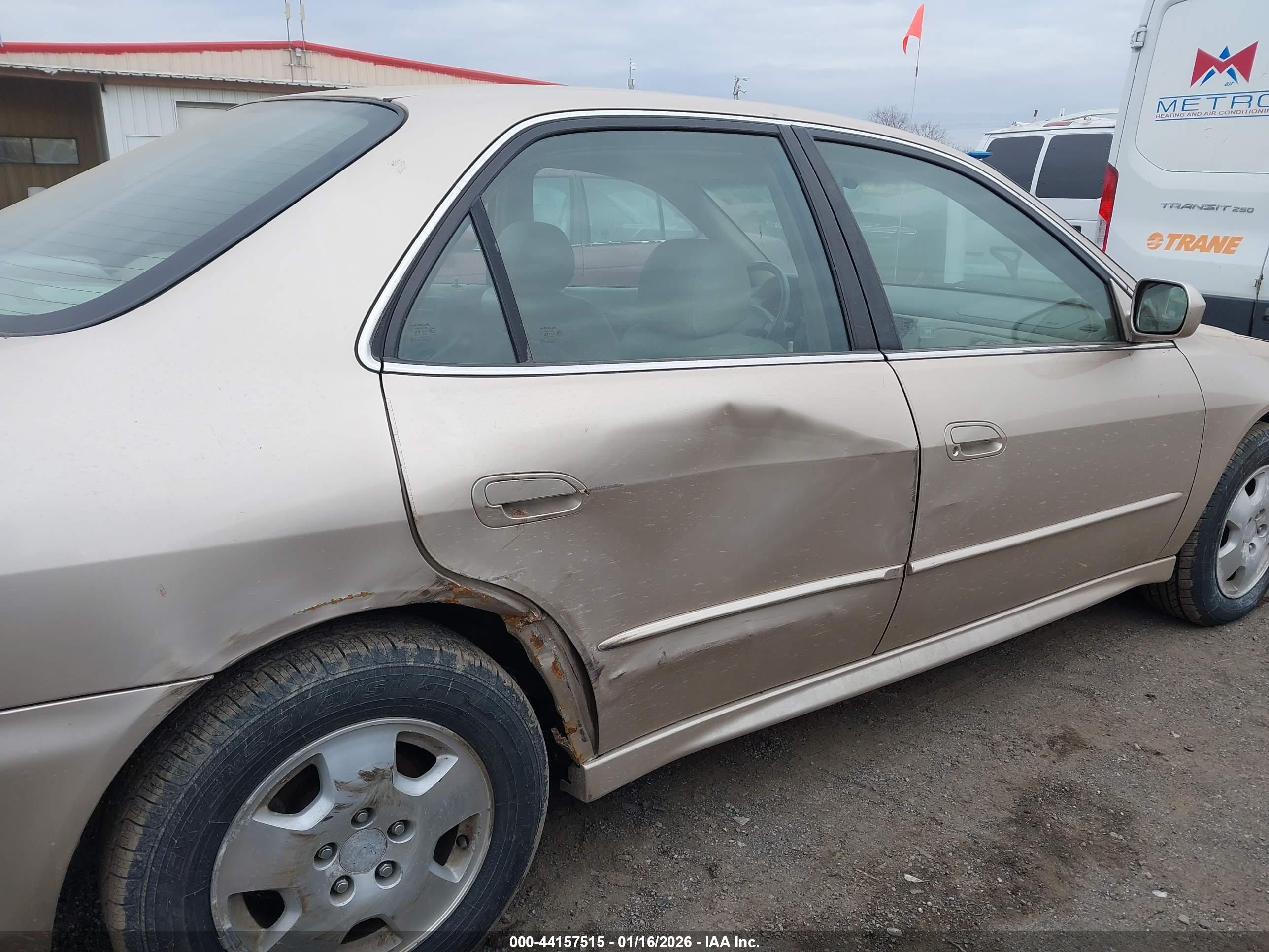 HONDA ACCORD image 6