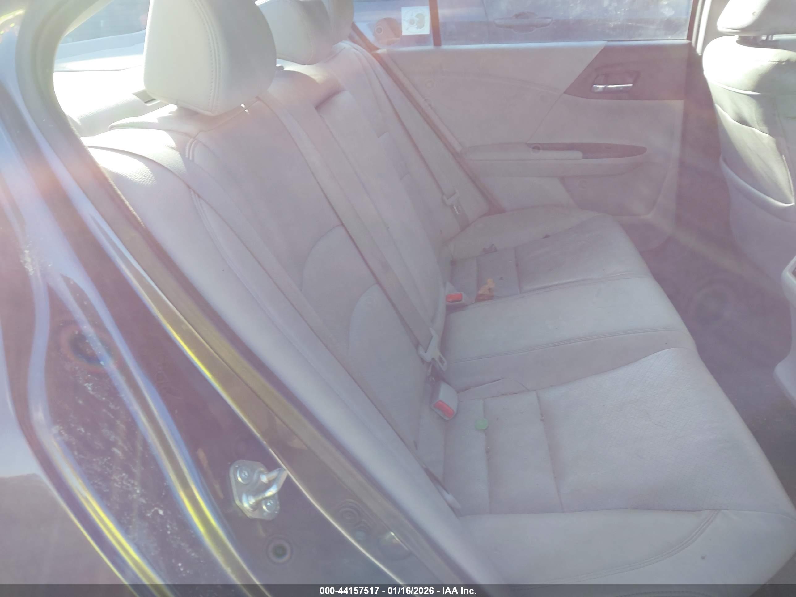 HONDA ACCORD image 8