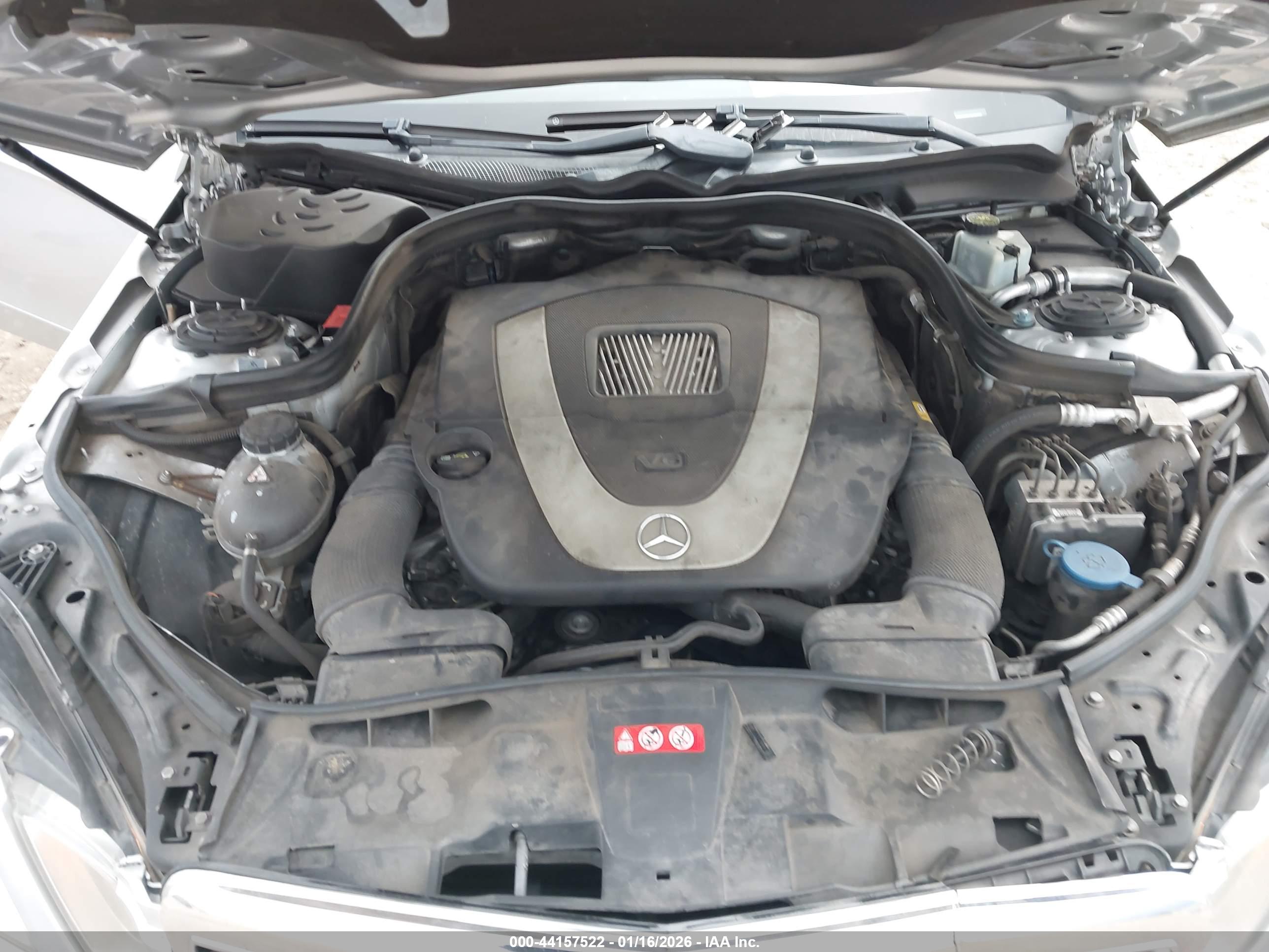 MERCEDES-BENZ E image 10
