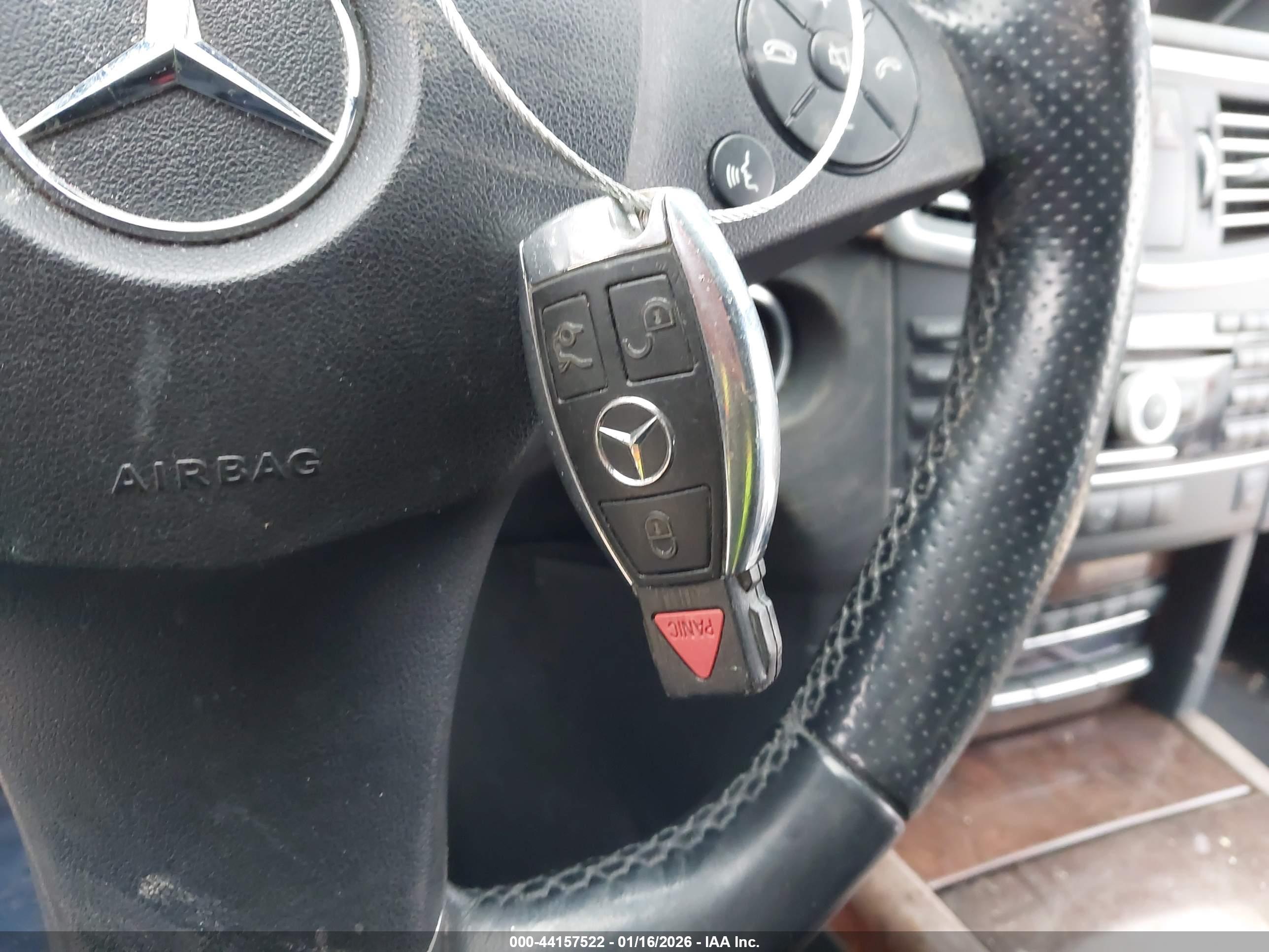 MERCEDES-BENZ E image 11