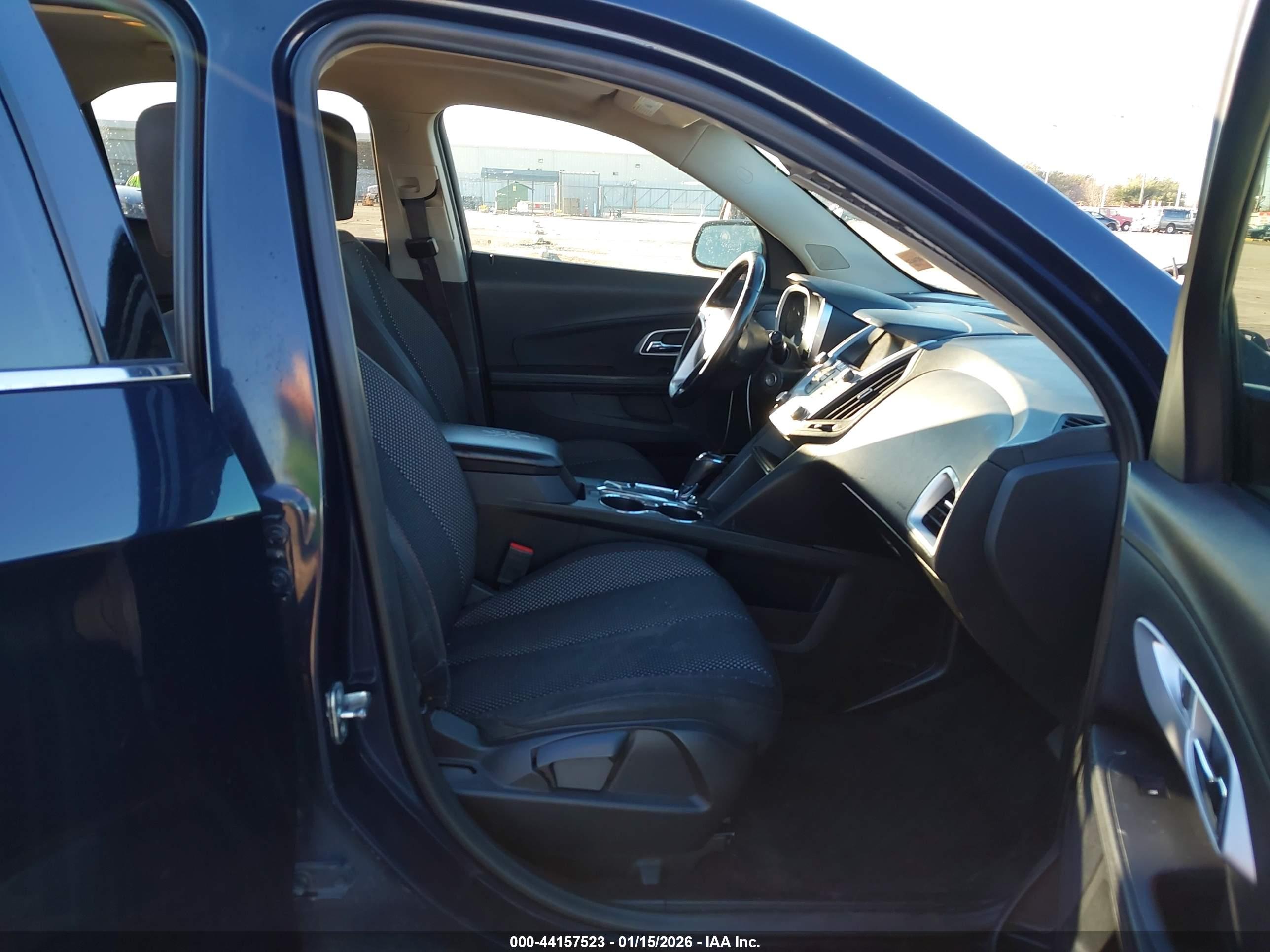 CHEVROLET EQUINOX image 5