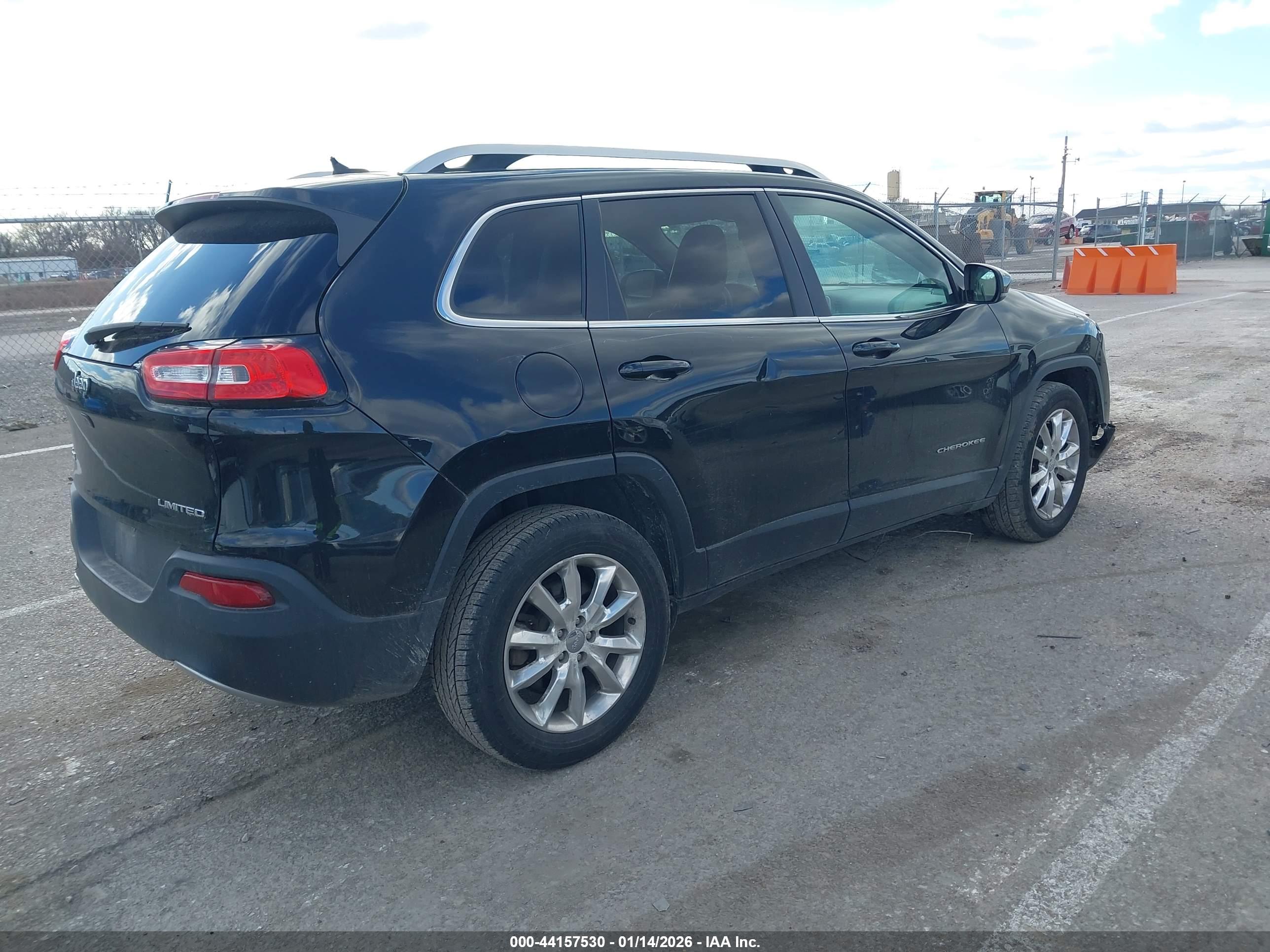 JEEP CHEROKEE image 4