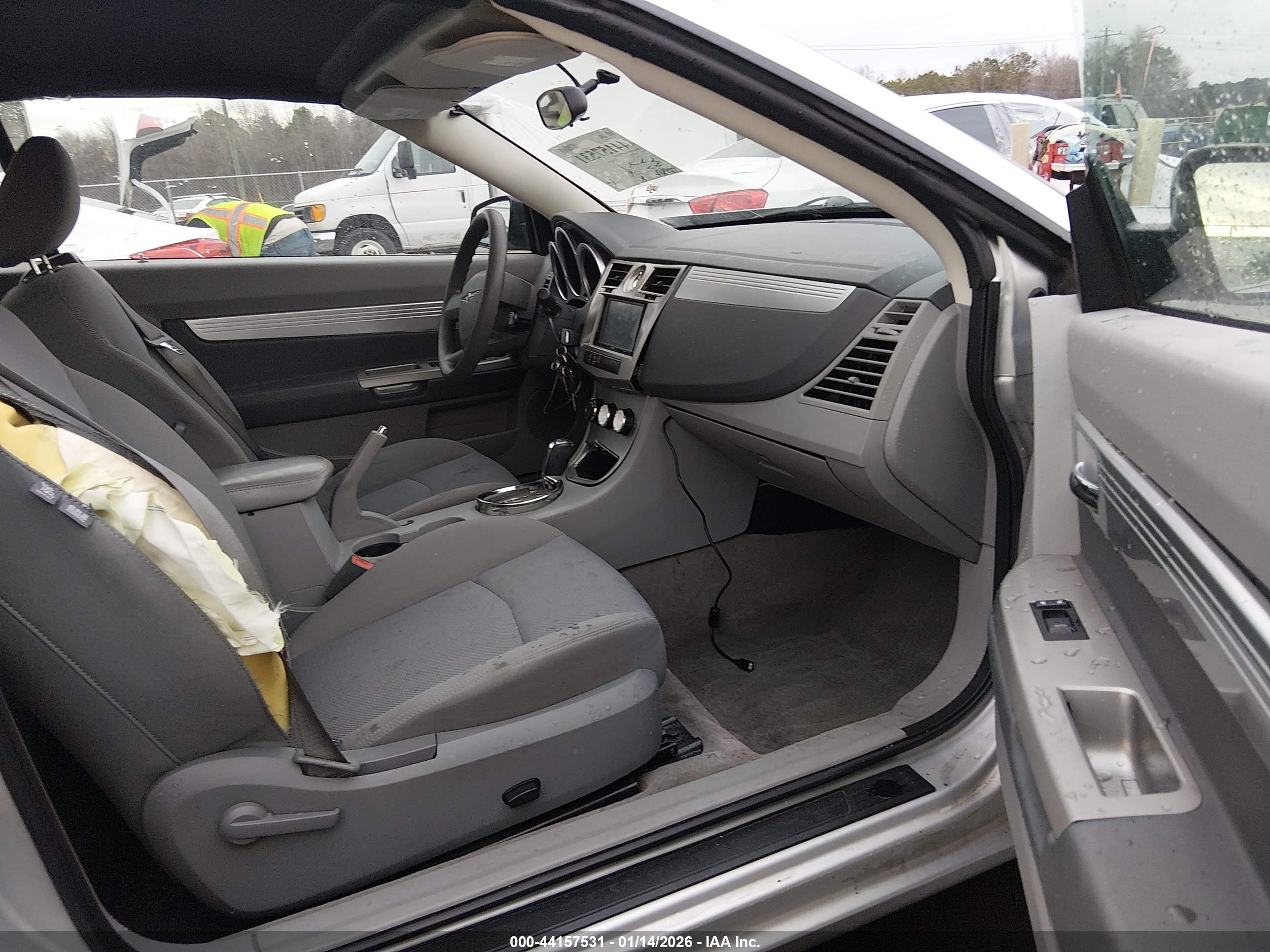 CHRYSLER SEBRING image 5