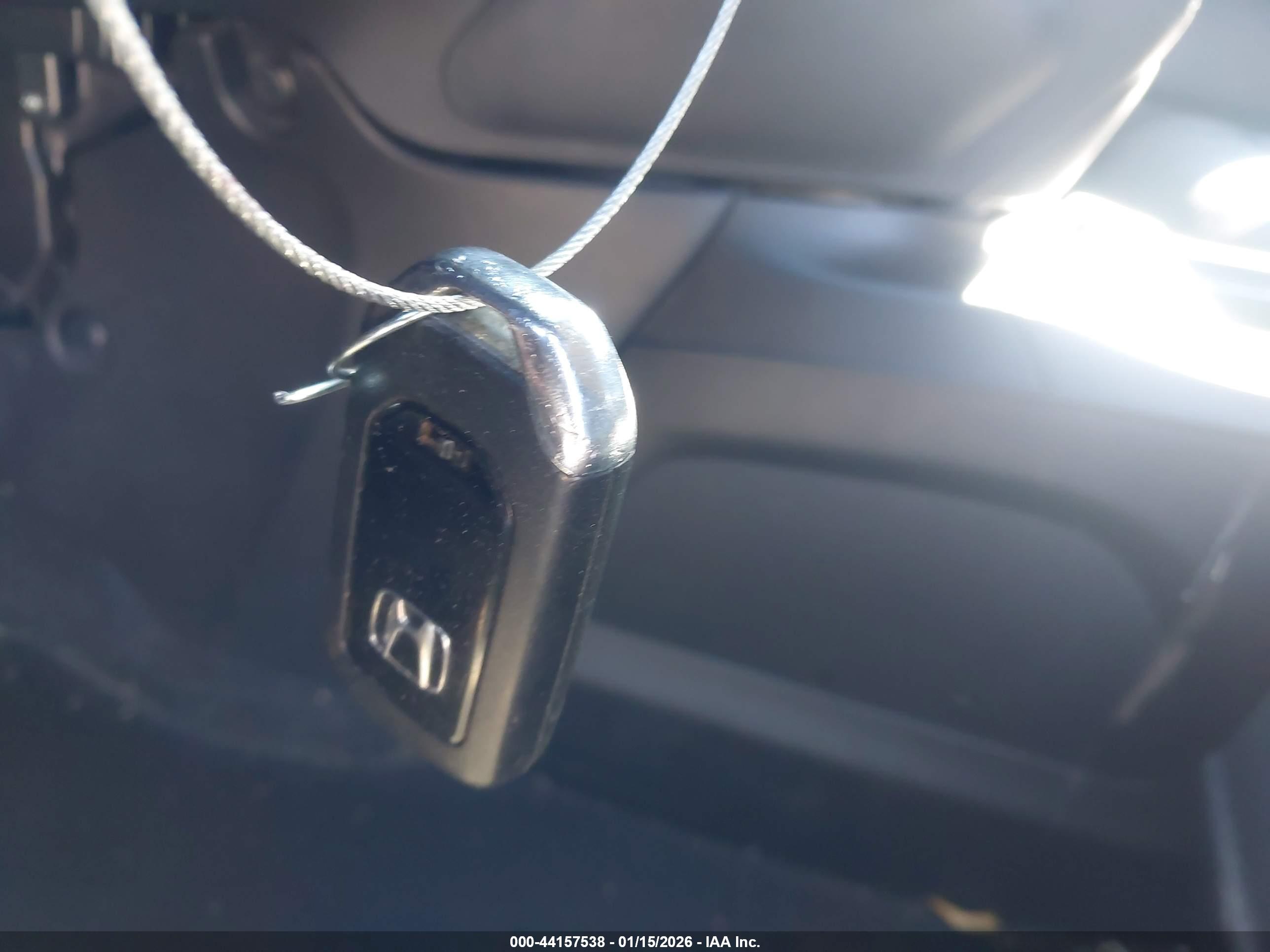 HONDA CR-V image 11