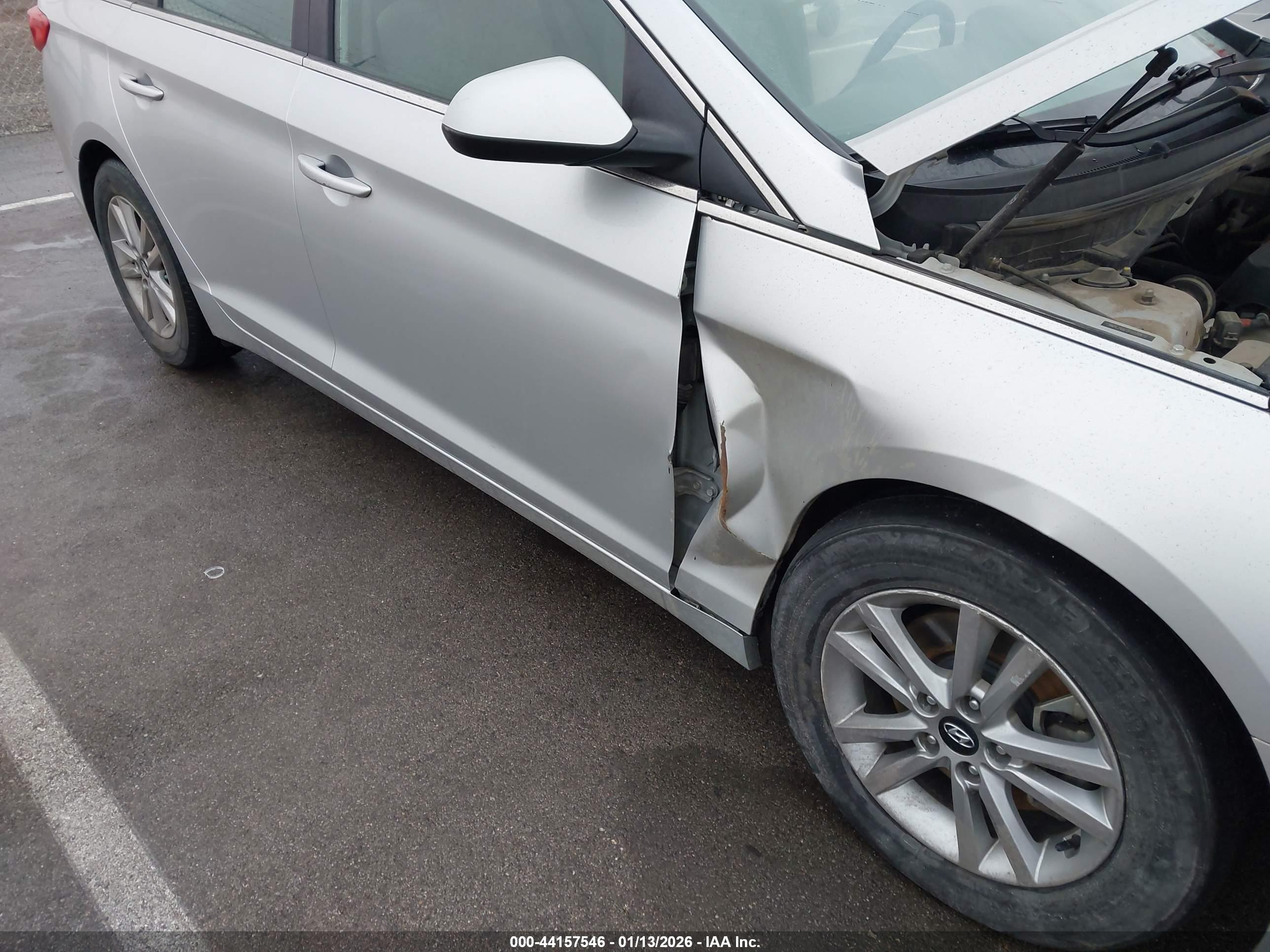 HYUNDAI SONATA image 6
