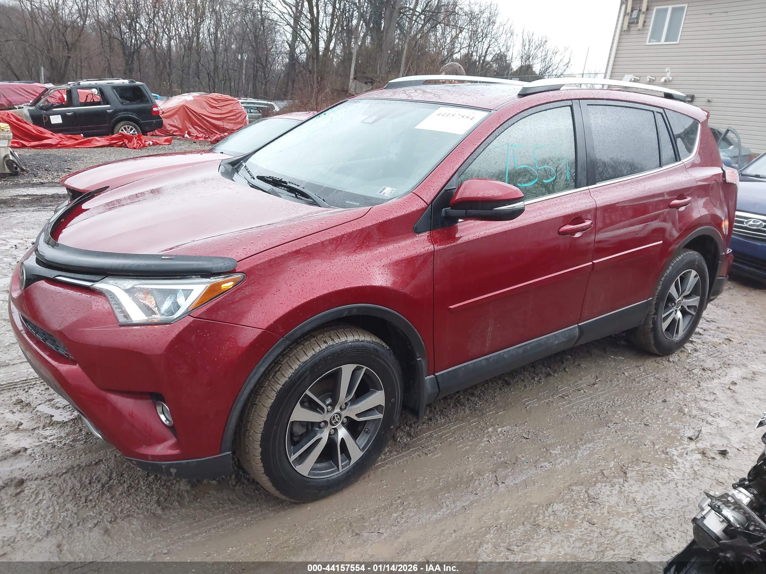 TOYOTA RAV4 image 2