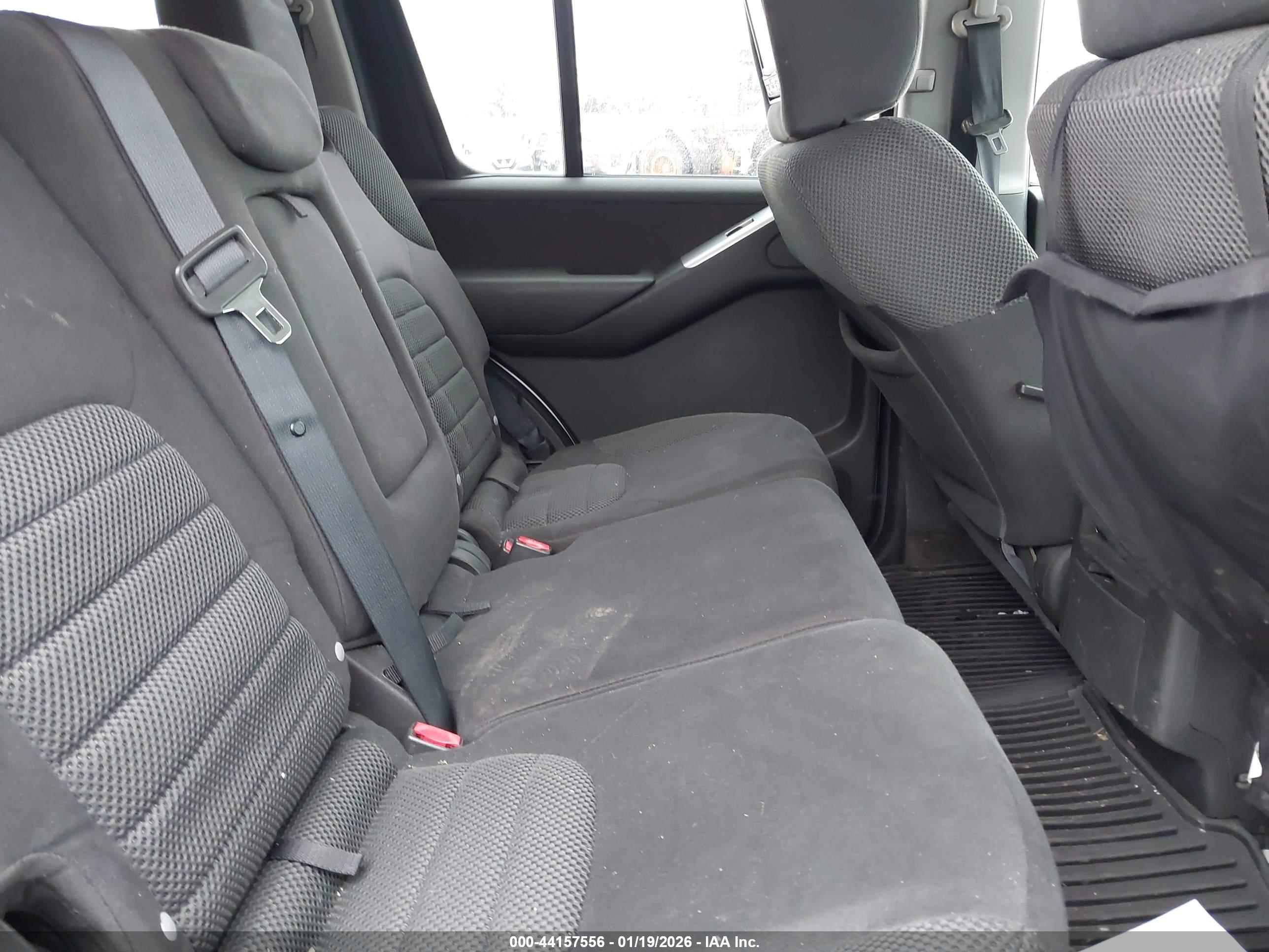 NISSAN PATHFINDER image 8