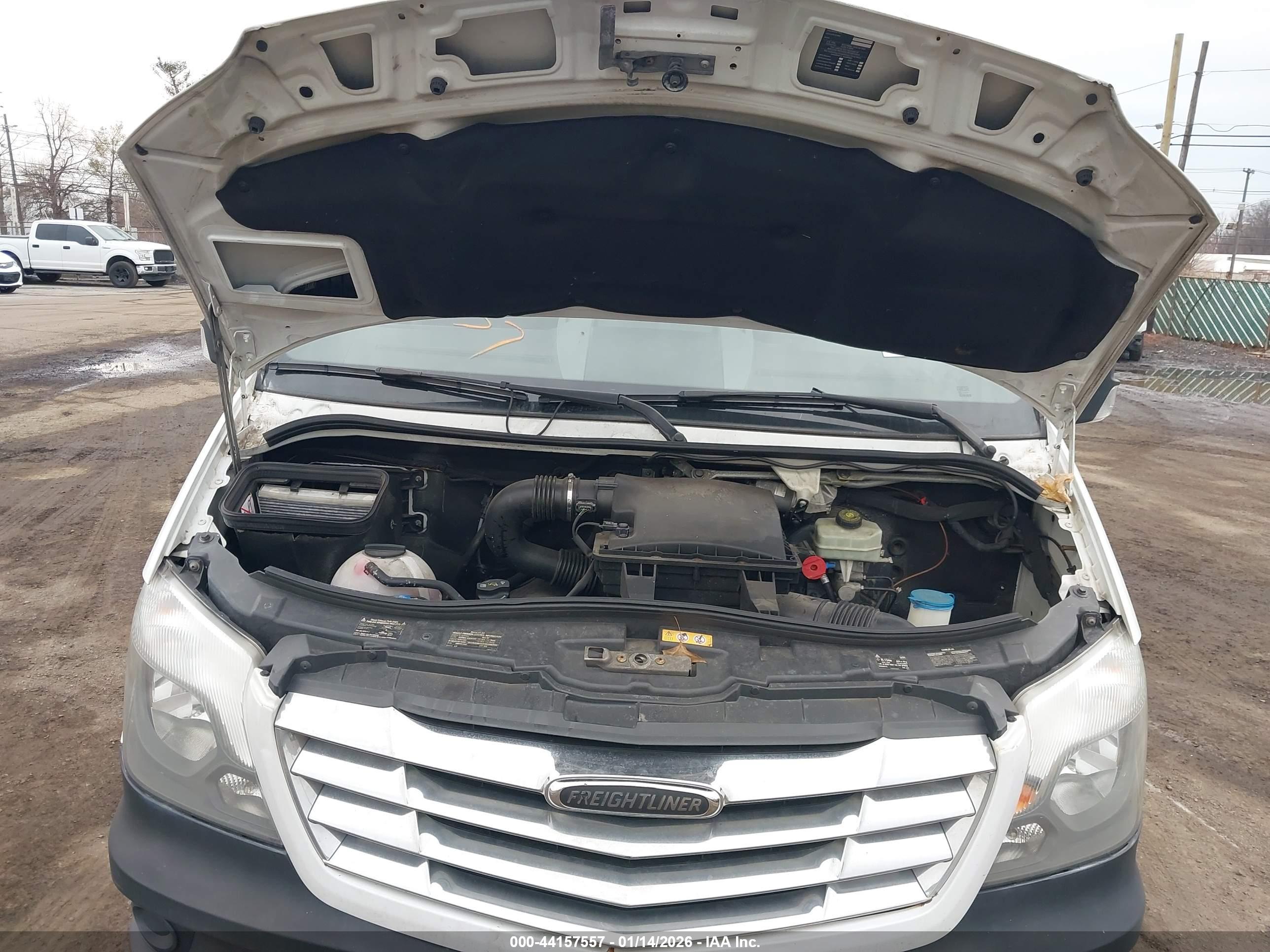 FREIGHTLINER SPRINTER image 10