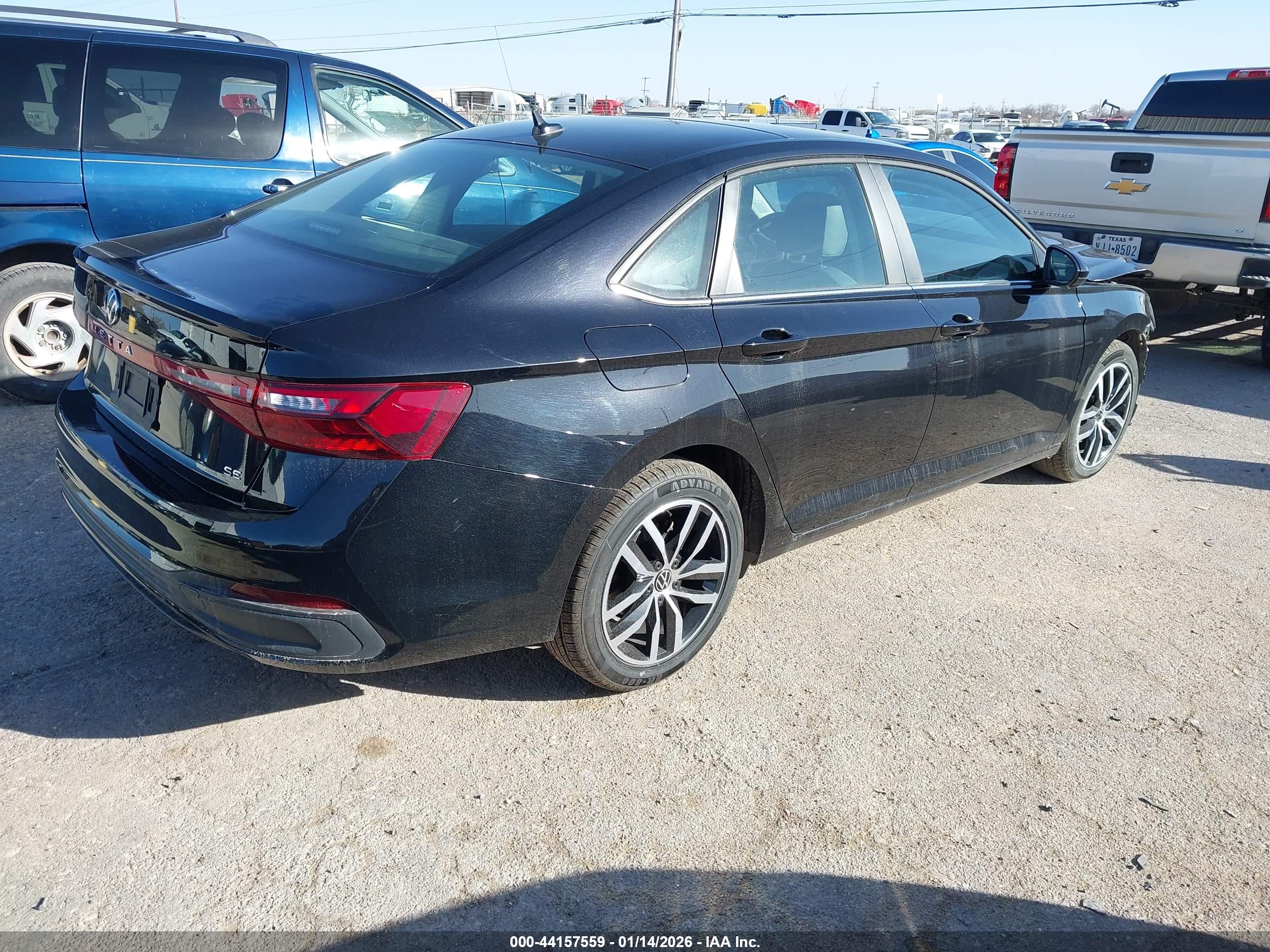 VOLKSWAGEN JETTA image 4