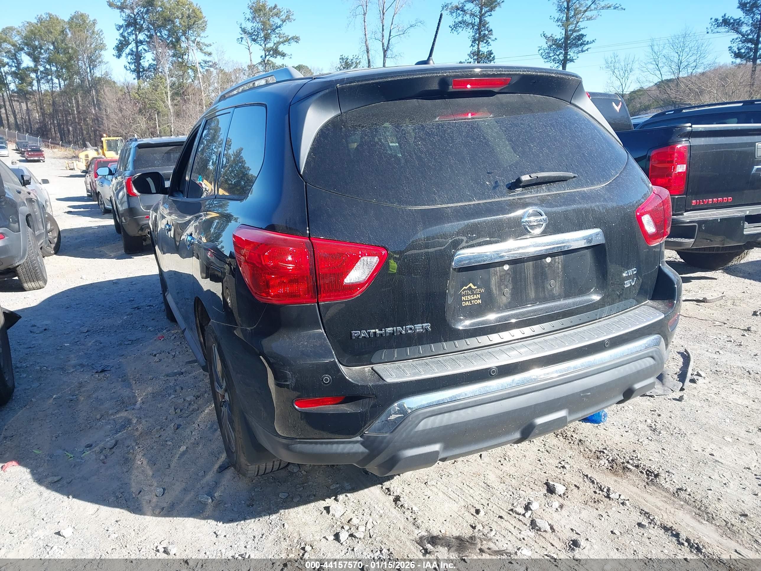 NISSAN PATHFINDER image 3