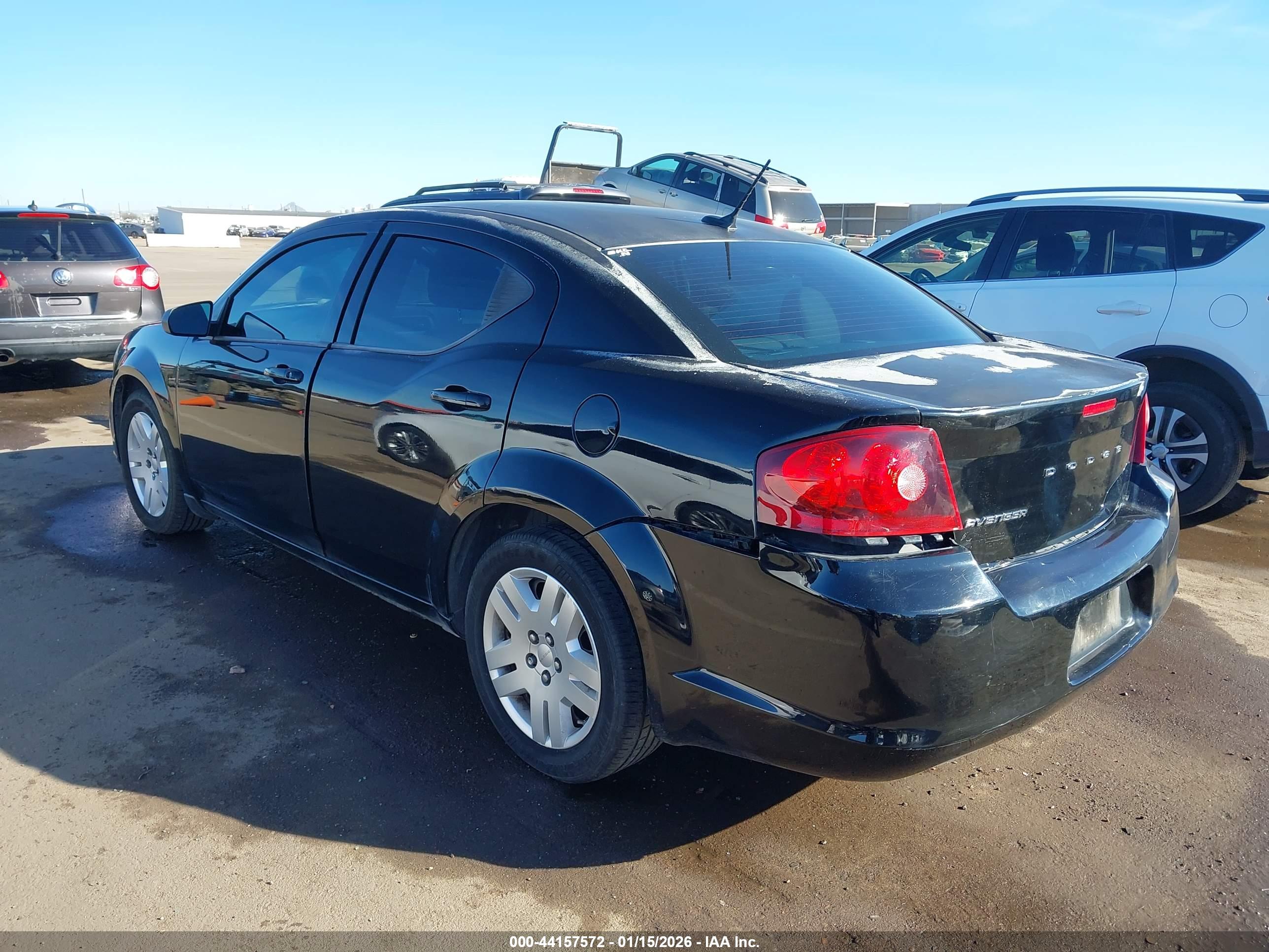 DODGE AVENGER image 6