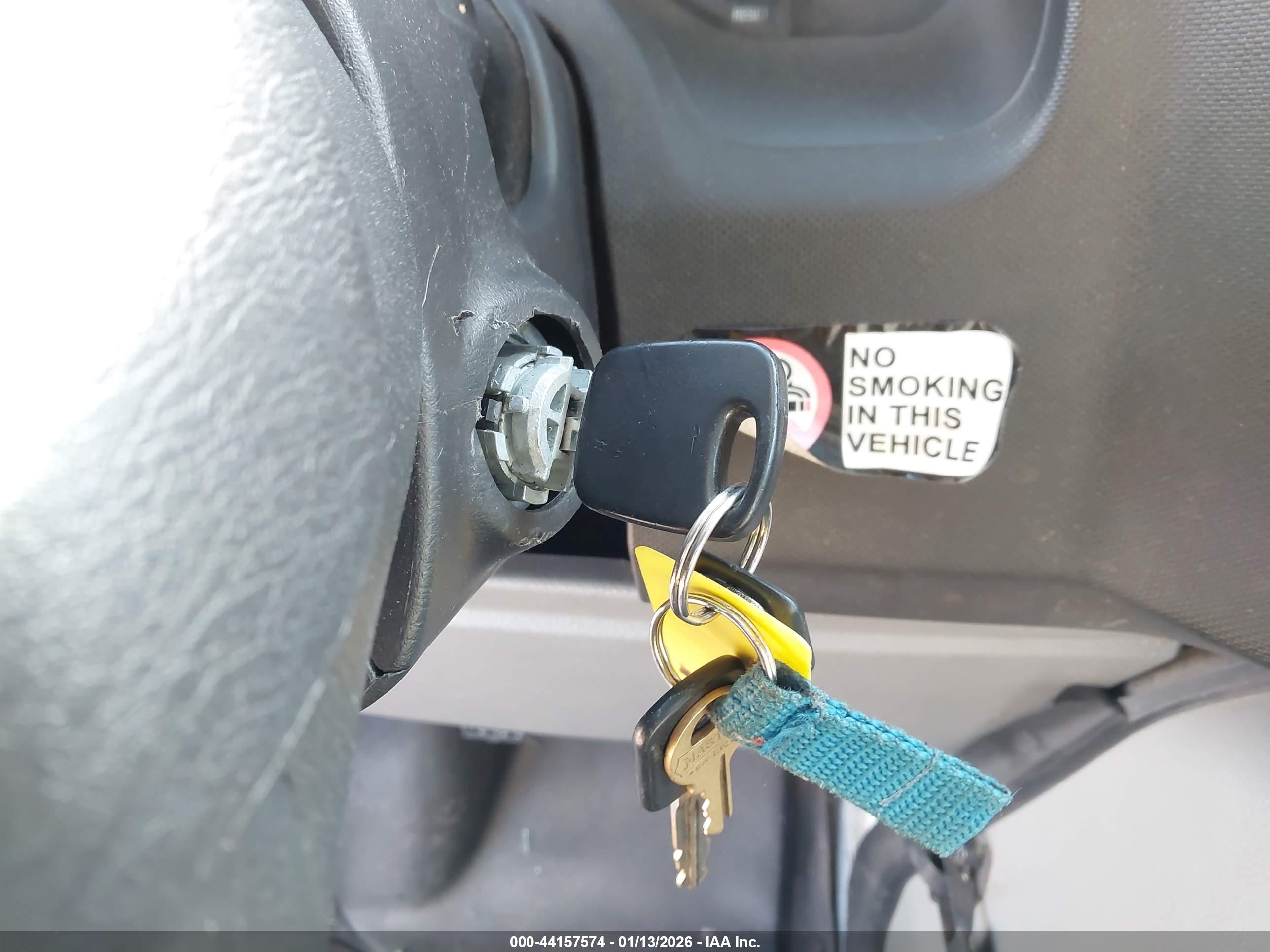 FORD E-350 image 11