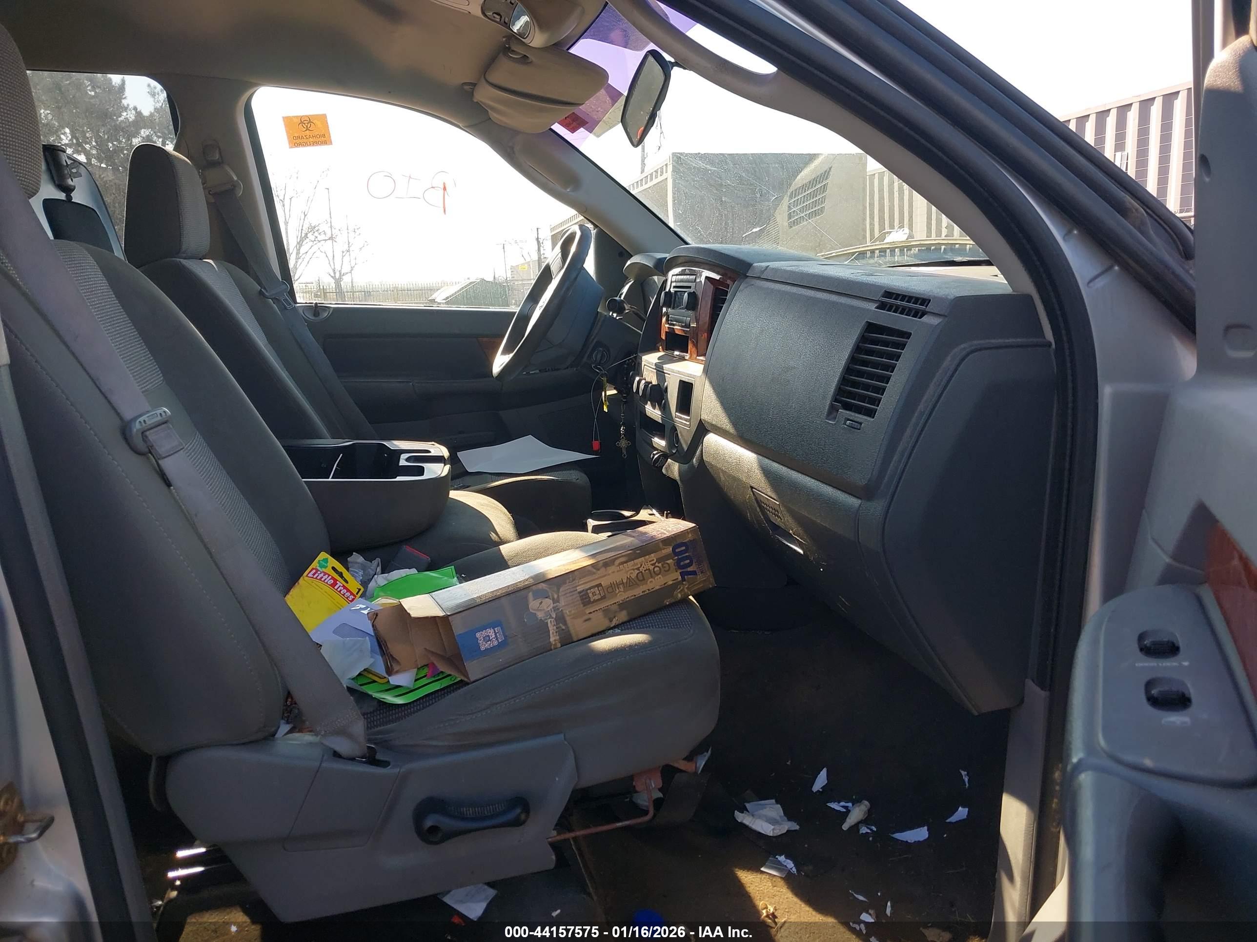 DODGE RAM image 5