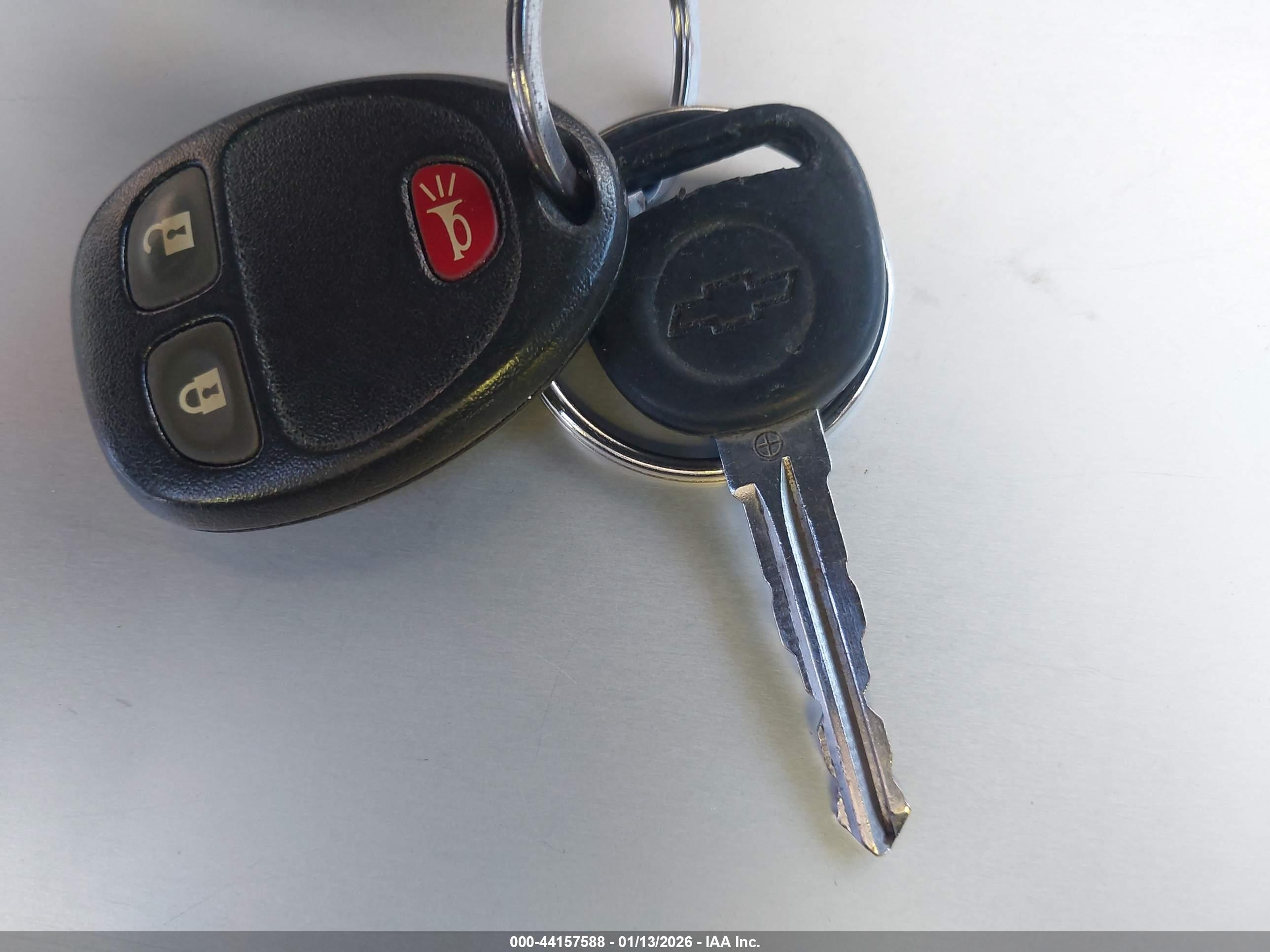 CHEVROLET TRAVERSE image 11