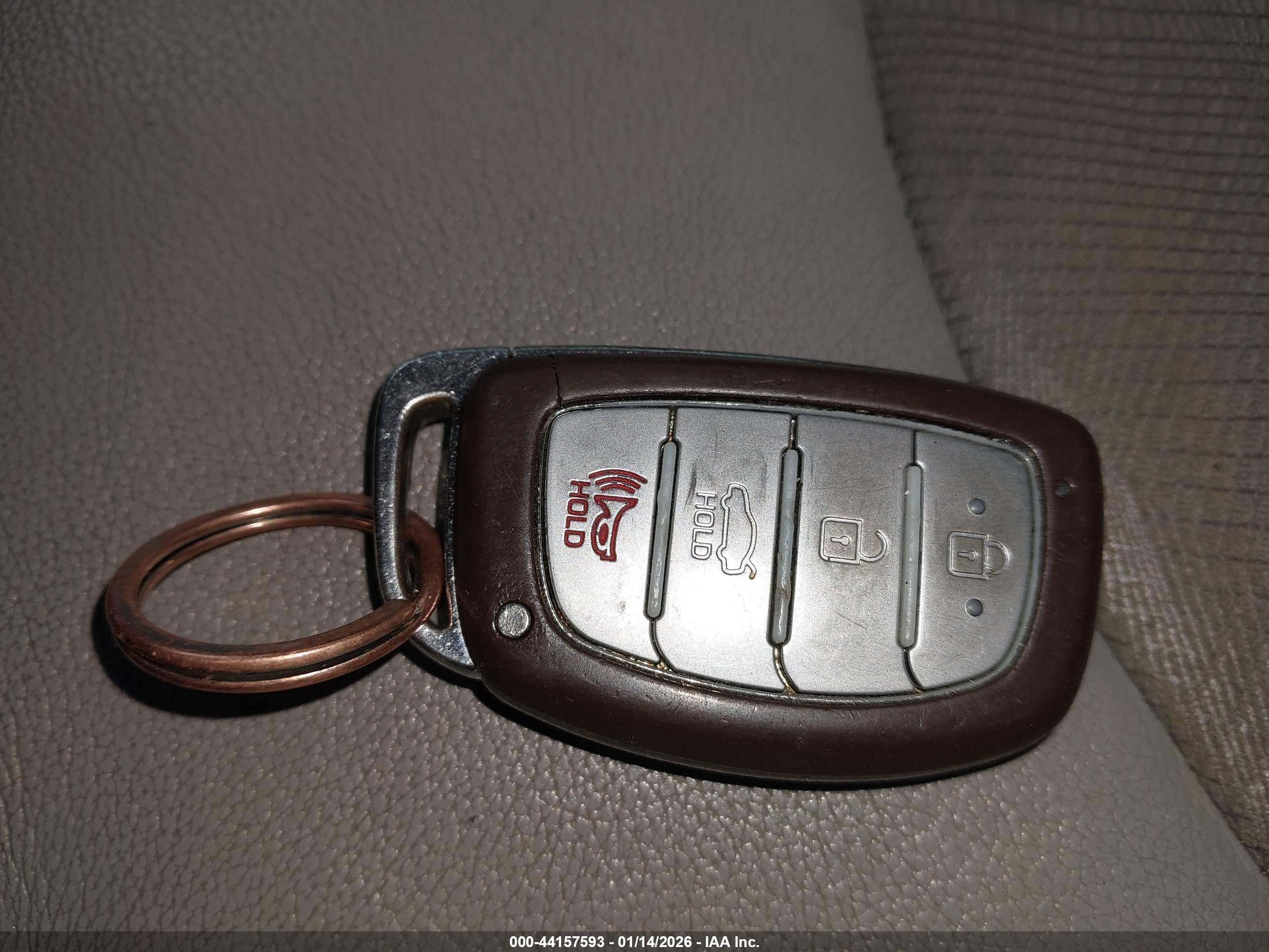 HYUNDAI SONATA image 11