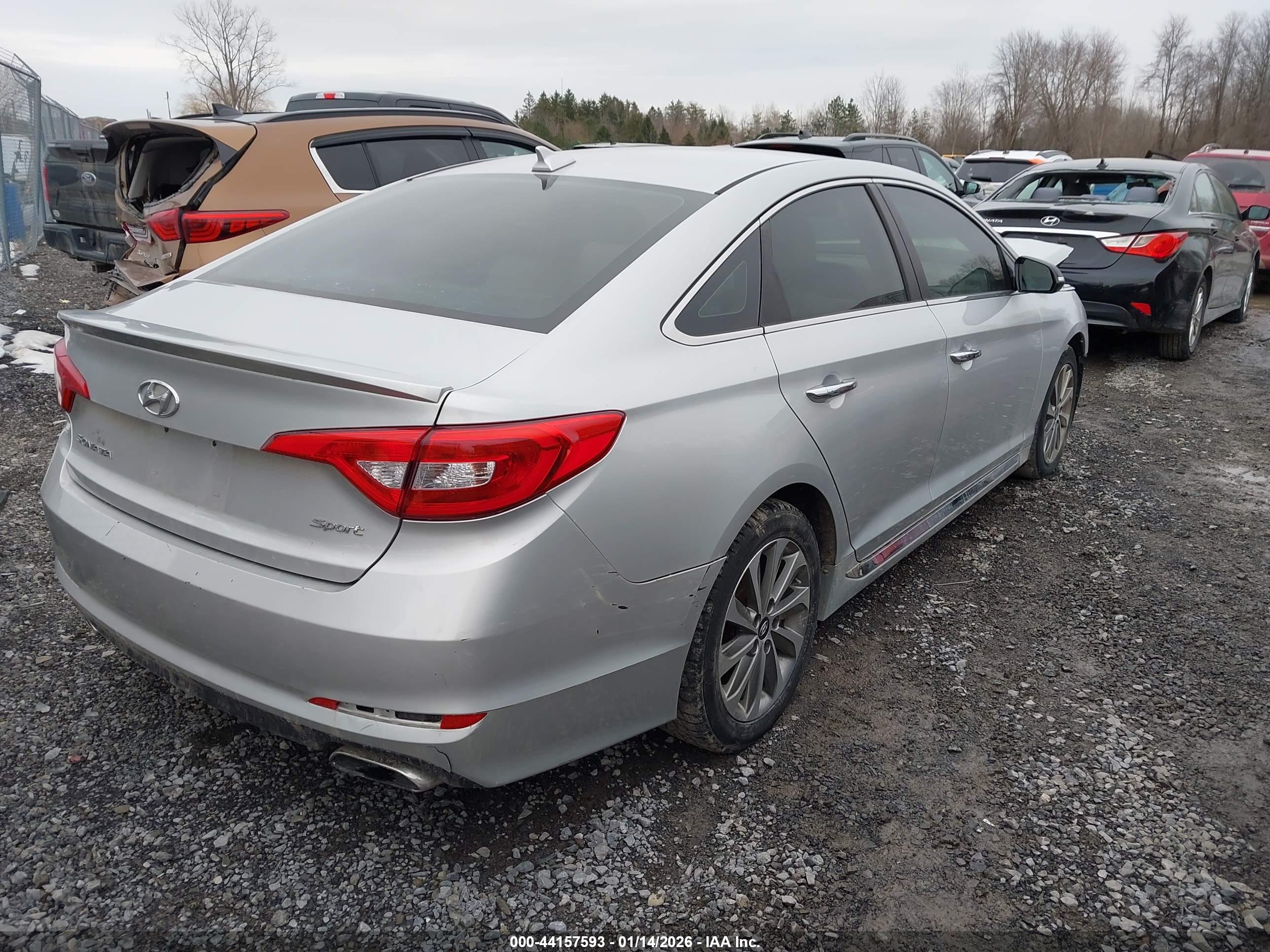 HYUNDAI SONATA image 4