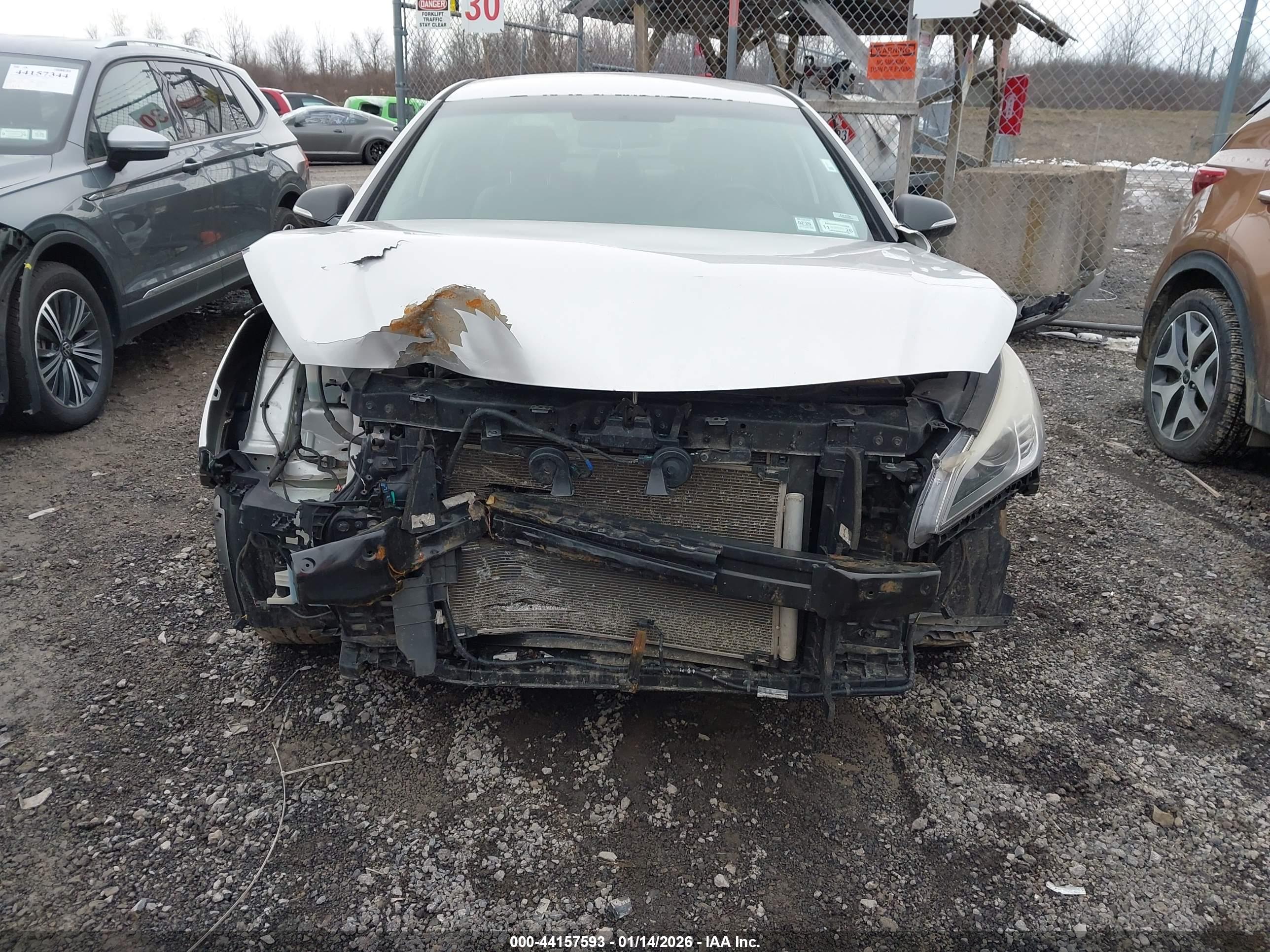 HYUNDAI SONATA image 6