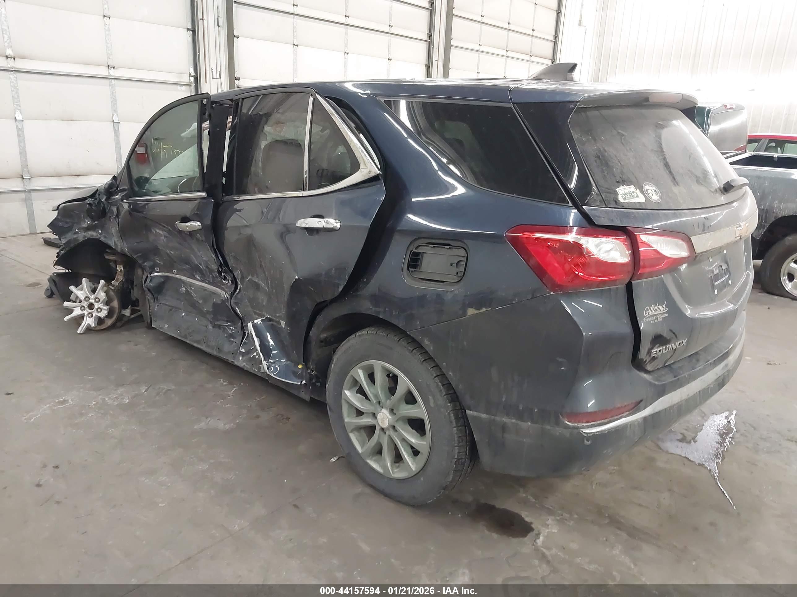 CHEVROLET EQUINOX image 3