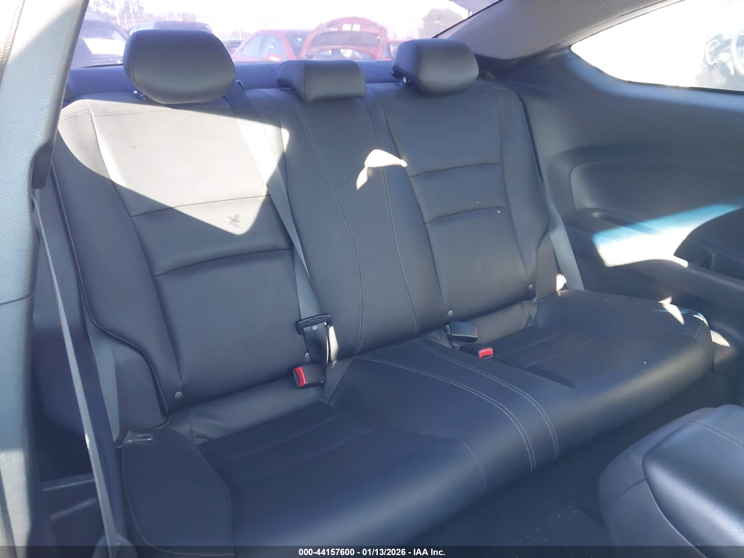 HONDA ACCORD image 8