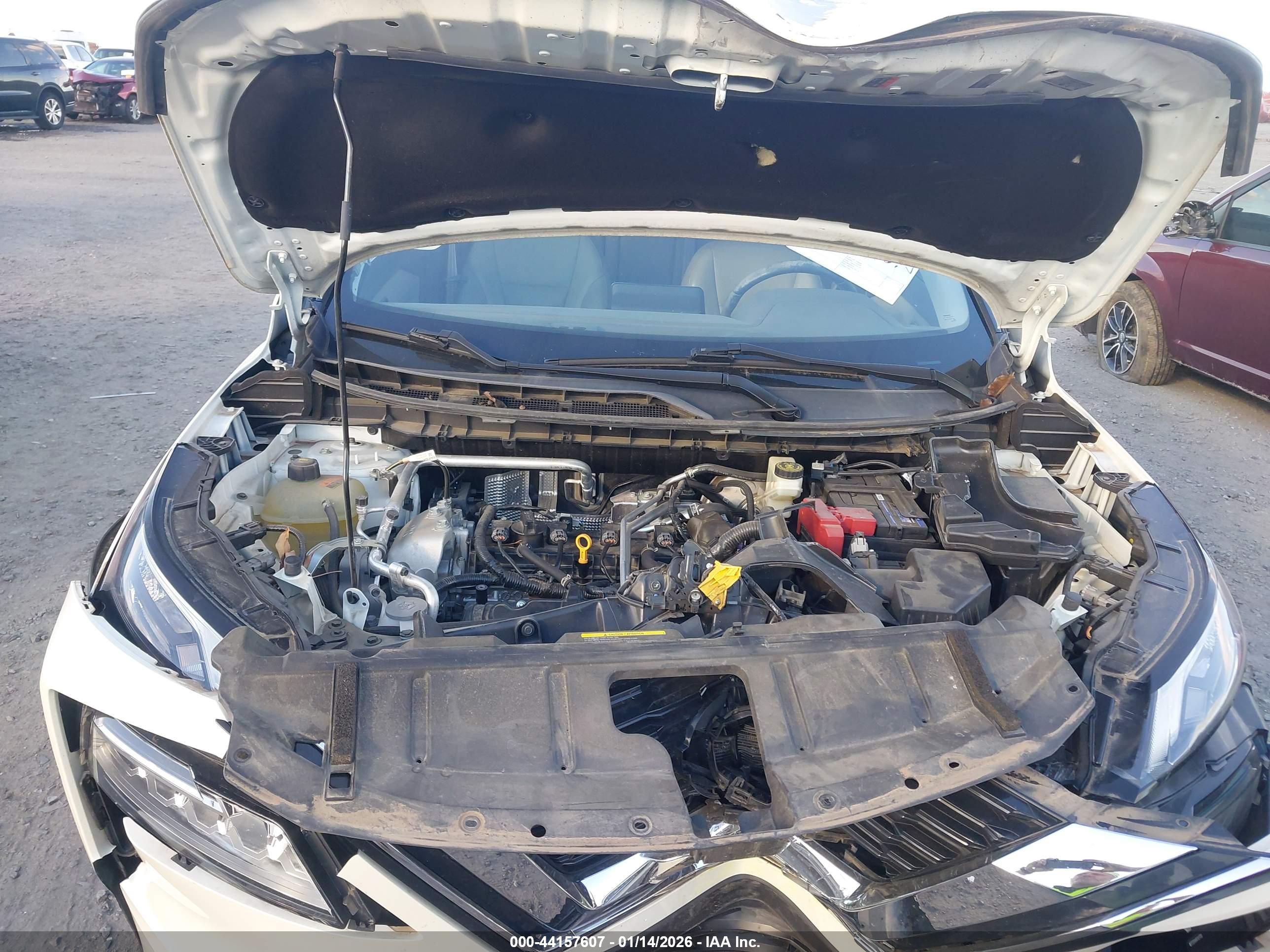 NISSAN ROGUE image 10
