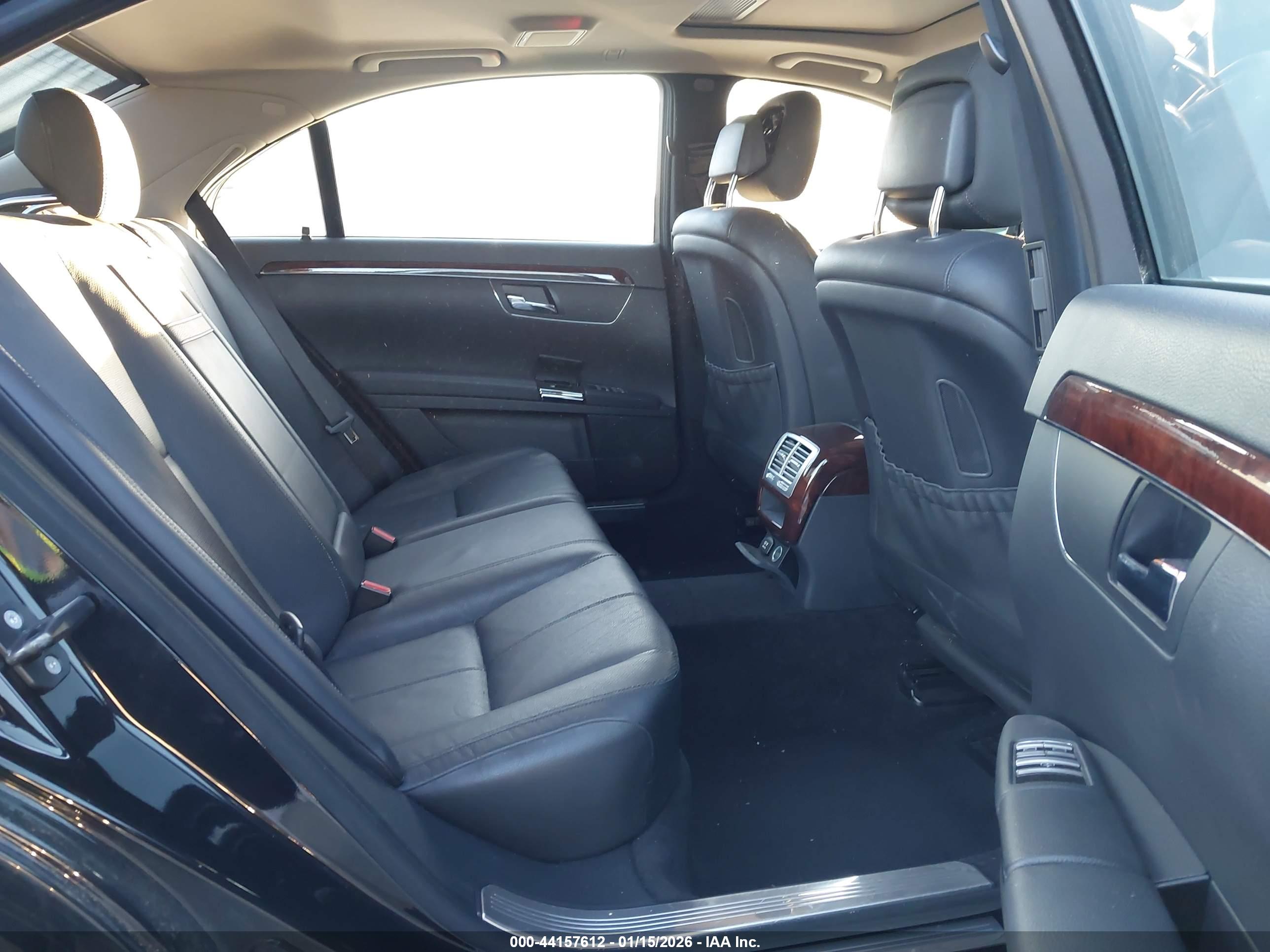 MERCEDES-BENZ S image 8