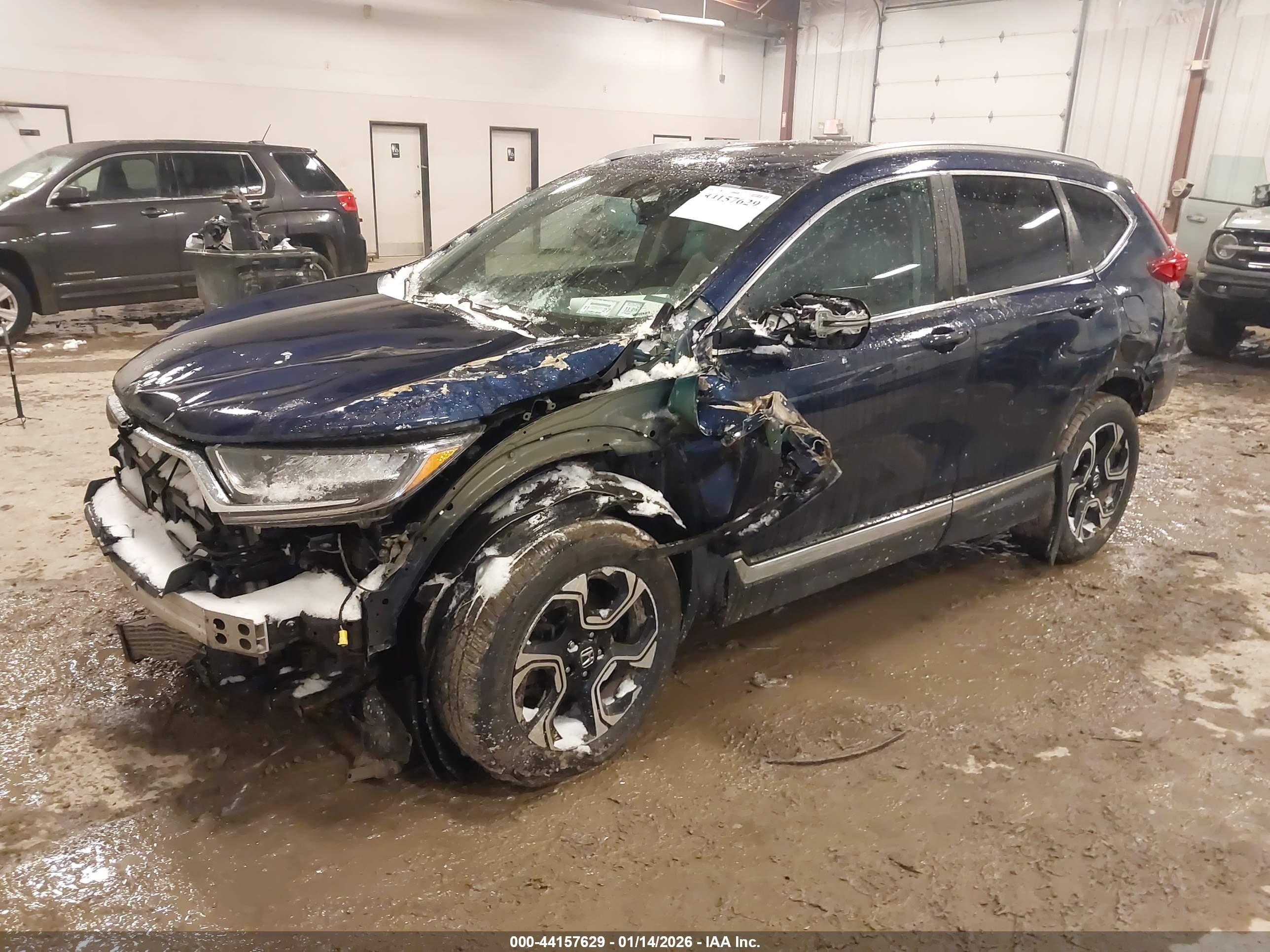 HONDA CR-V image 2