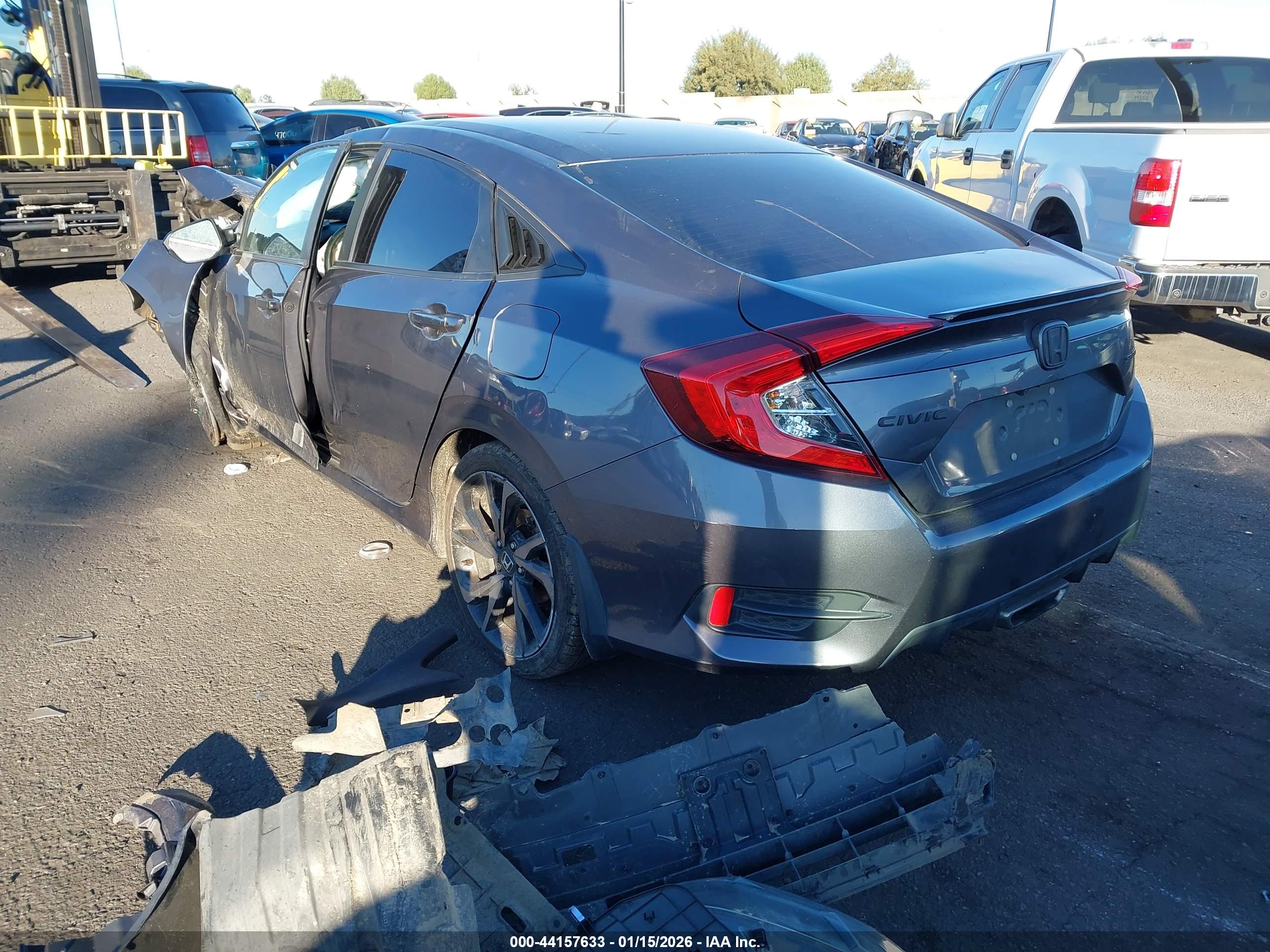 HONDA CIVIC image 3