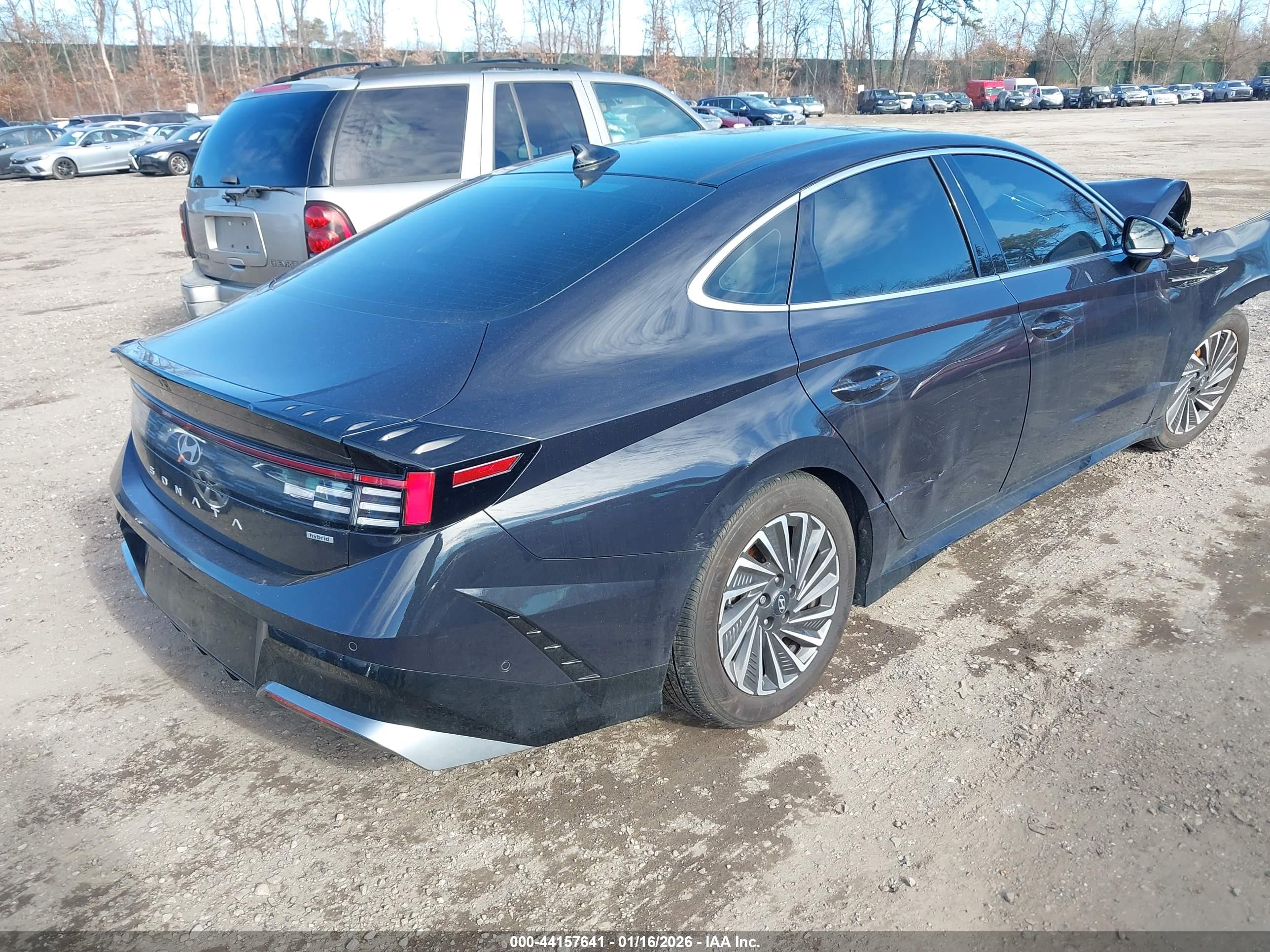 HYUNDAI SONATA image 4