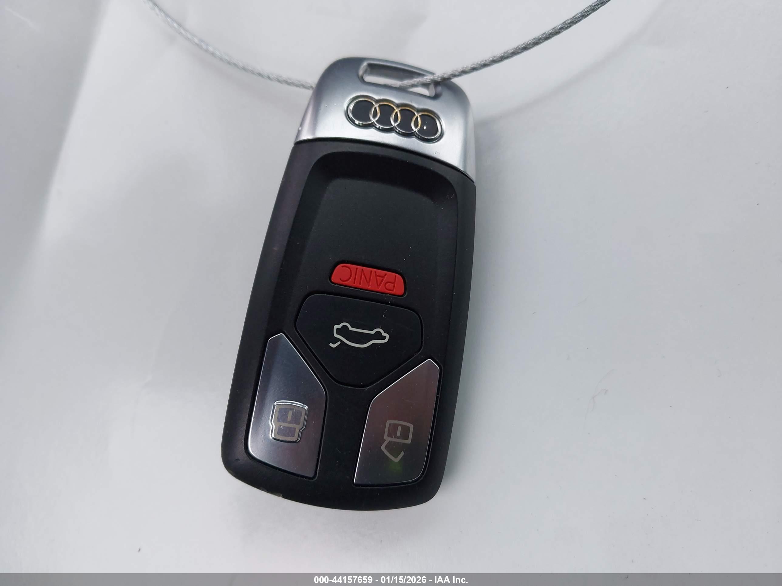 AUDI A4 image 11