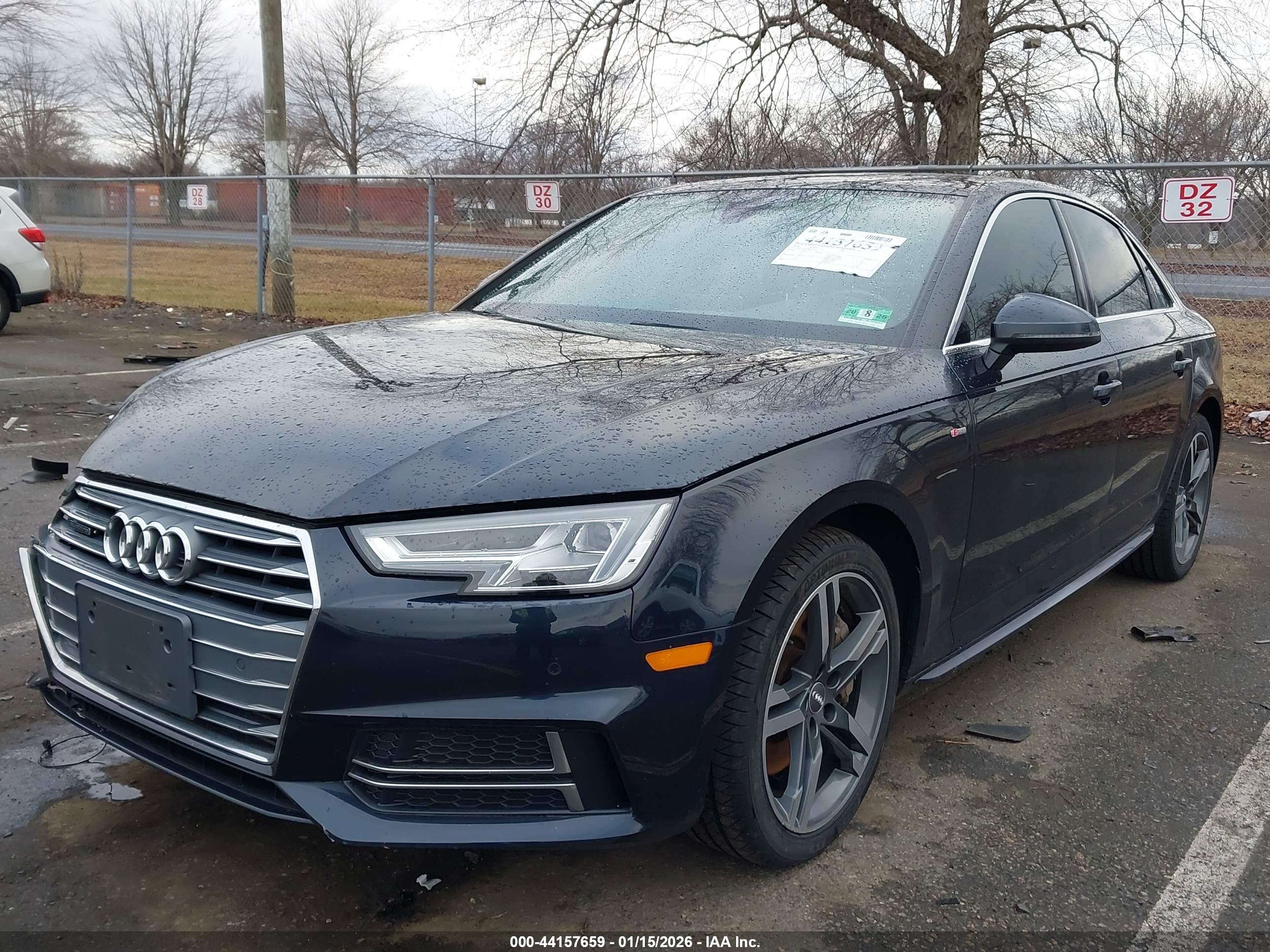 AUDI A4 image 2