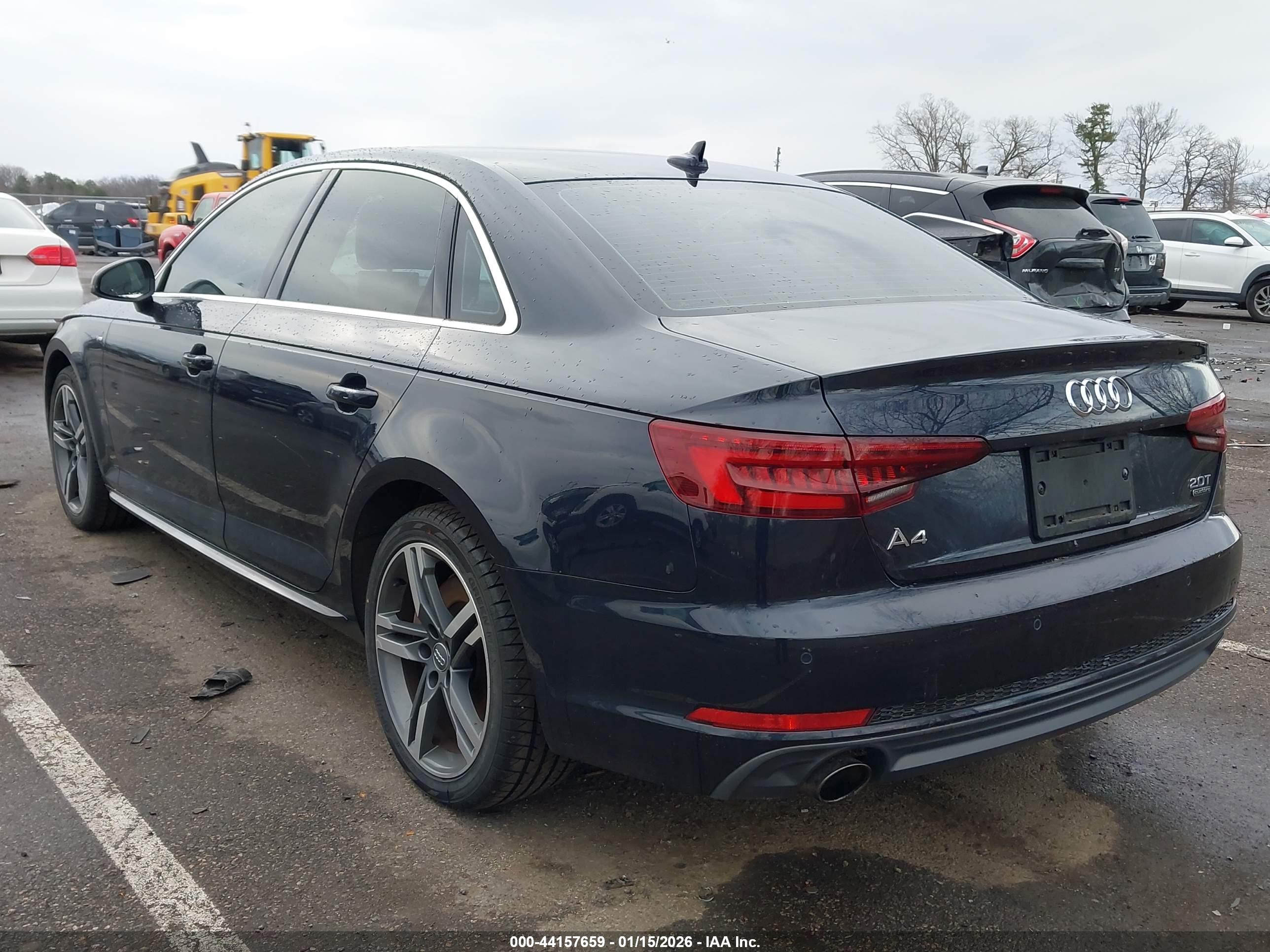 AUDI A4 image 3