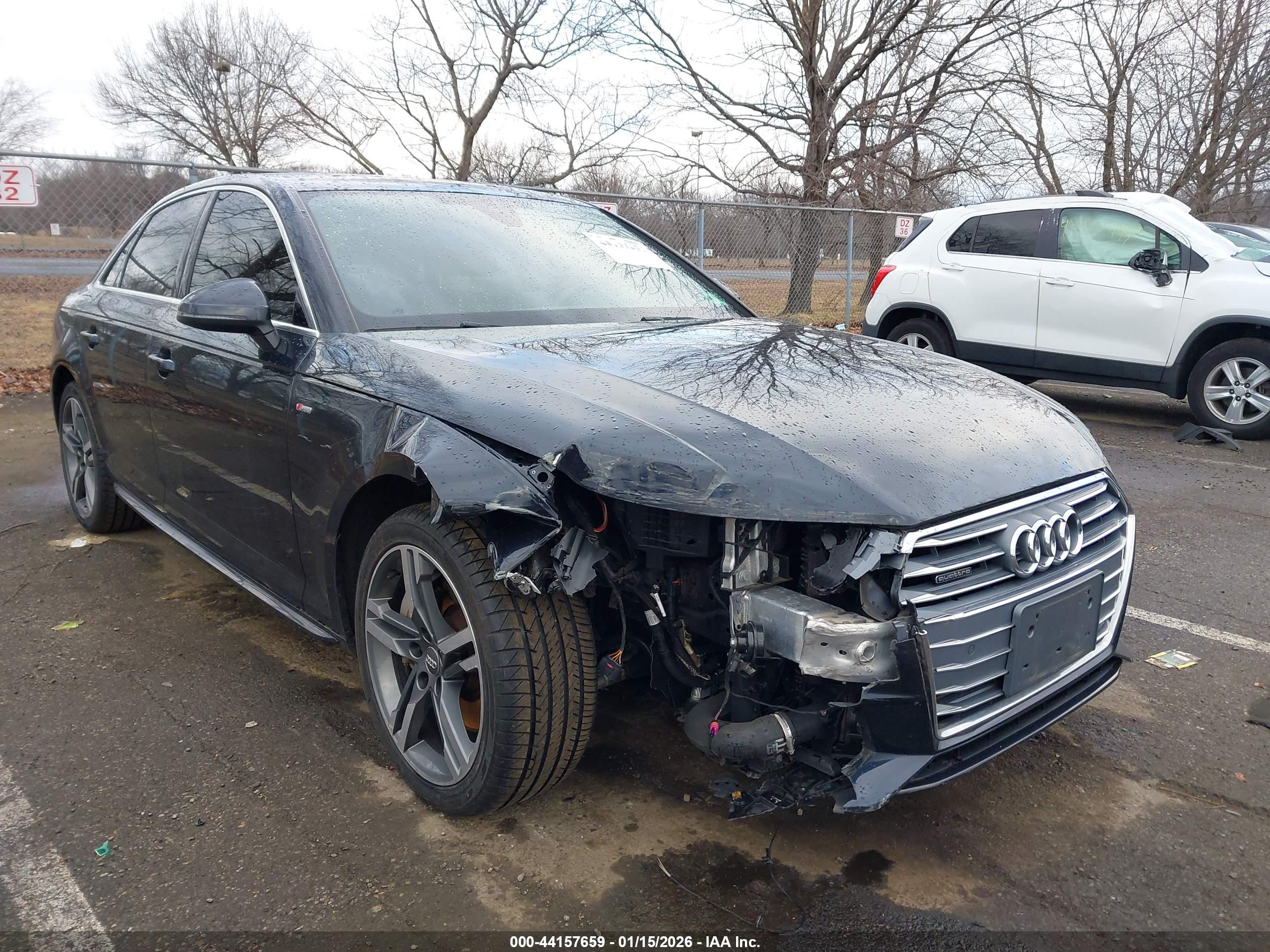 AUDI A4 image 6
