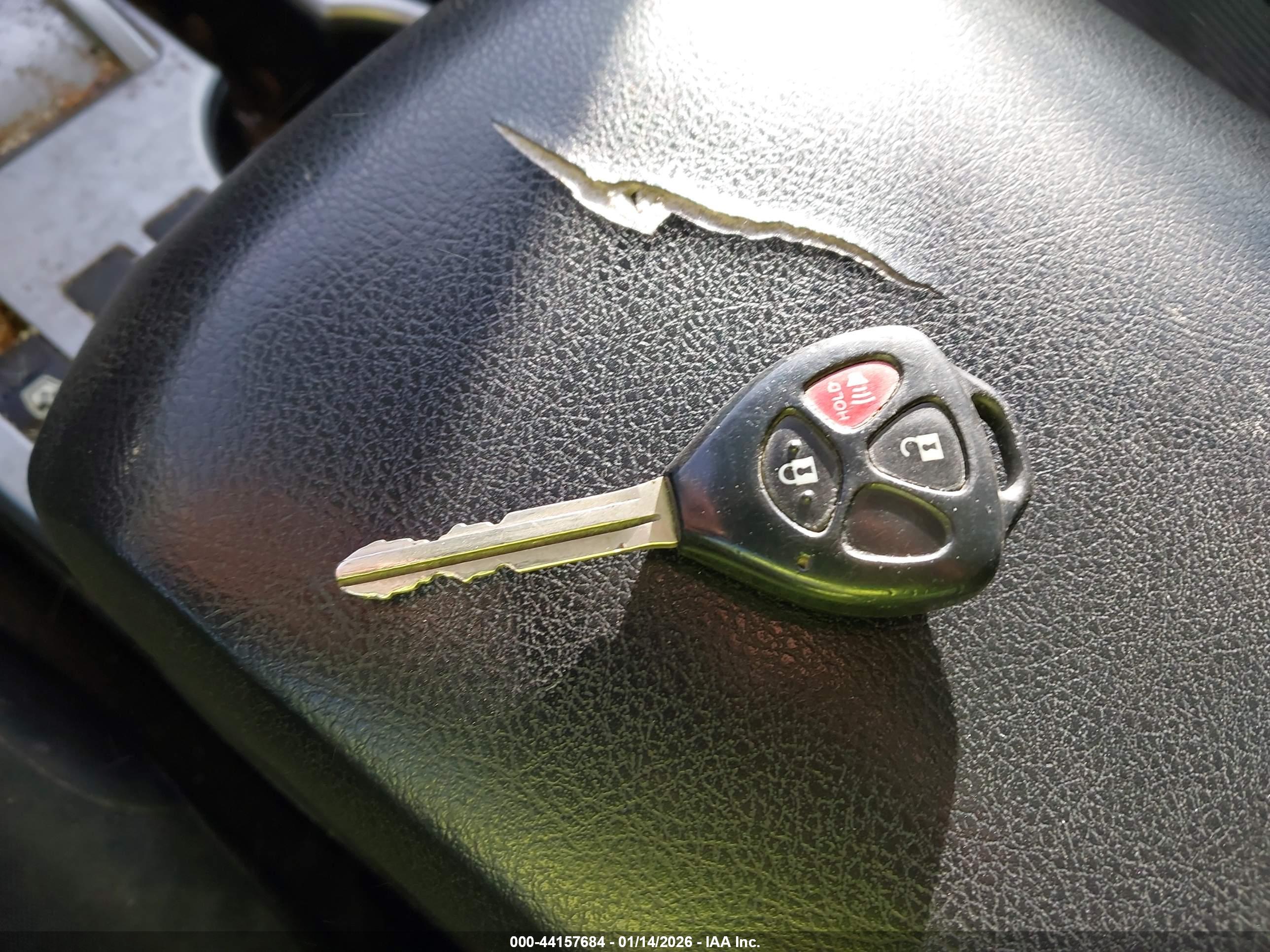 TOYOTA 4RUNNER image 11