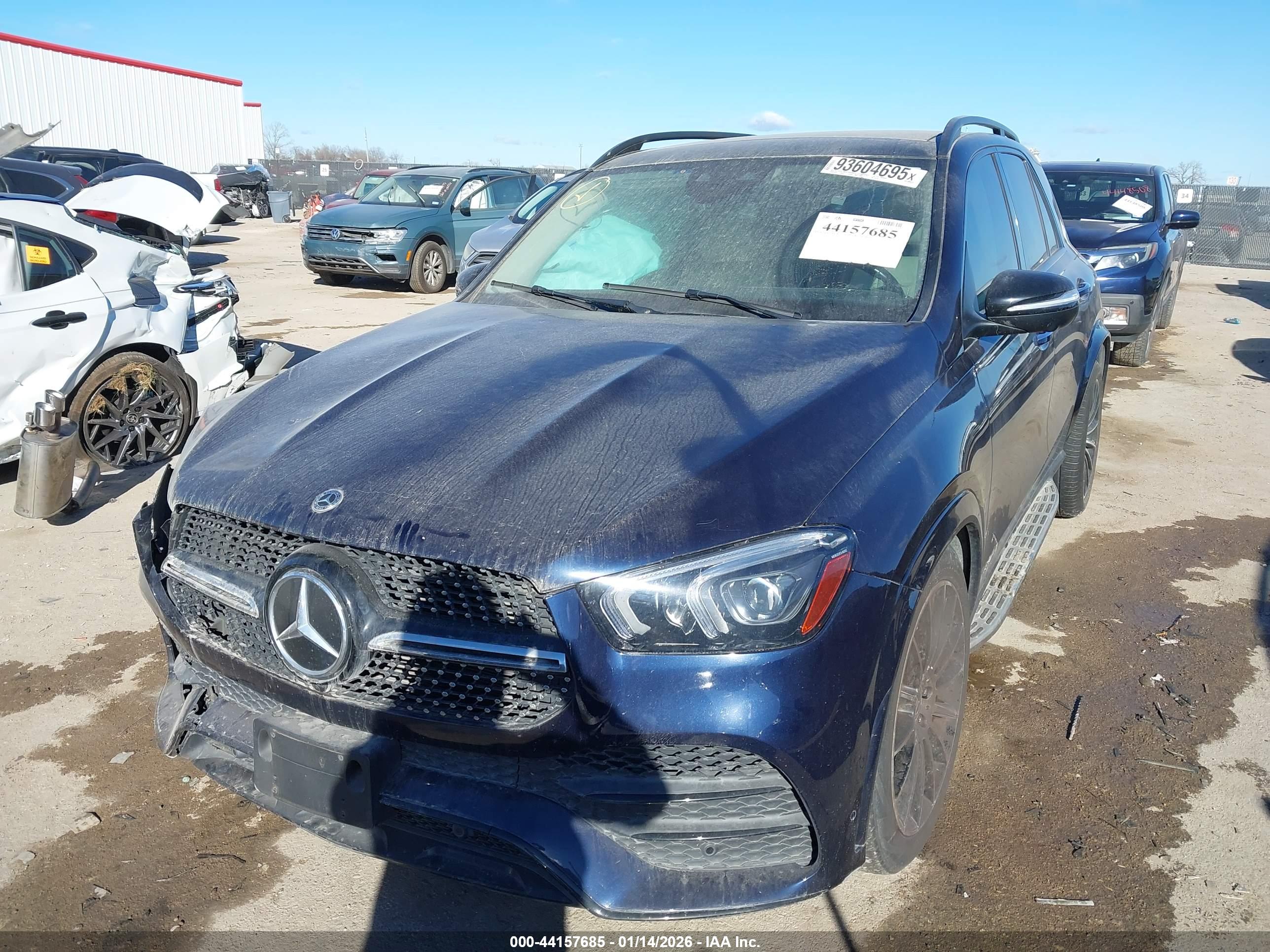 MERCEDES-BENZ GLE image 2