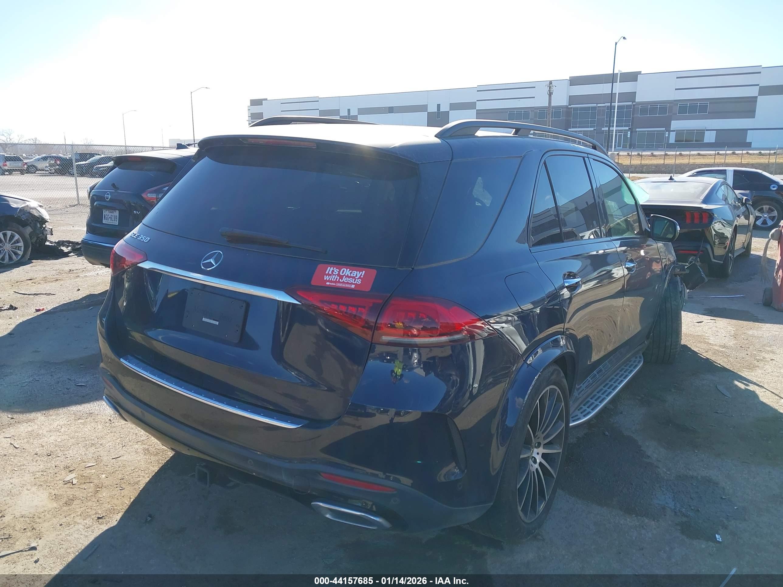 MERCEDES-BENZ GLE image 4