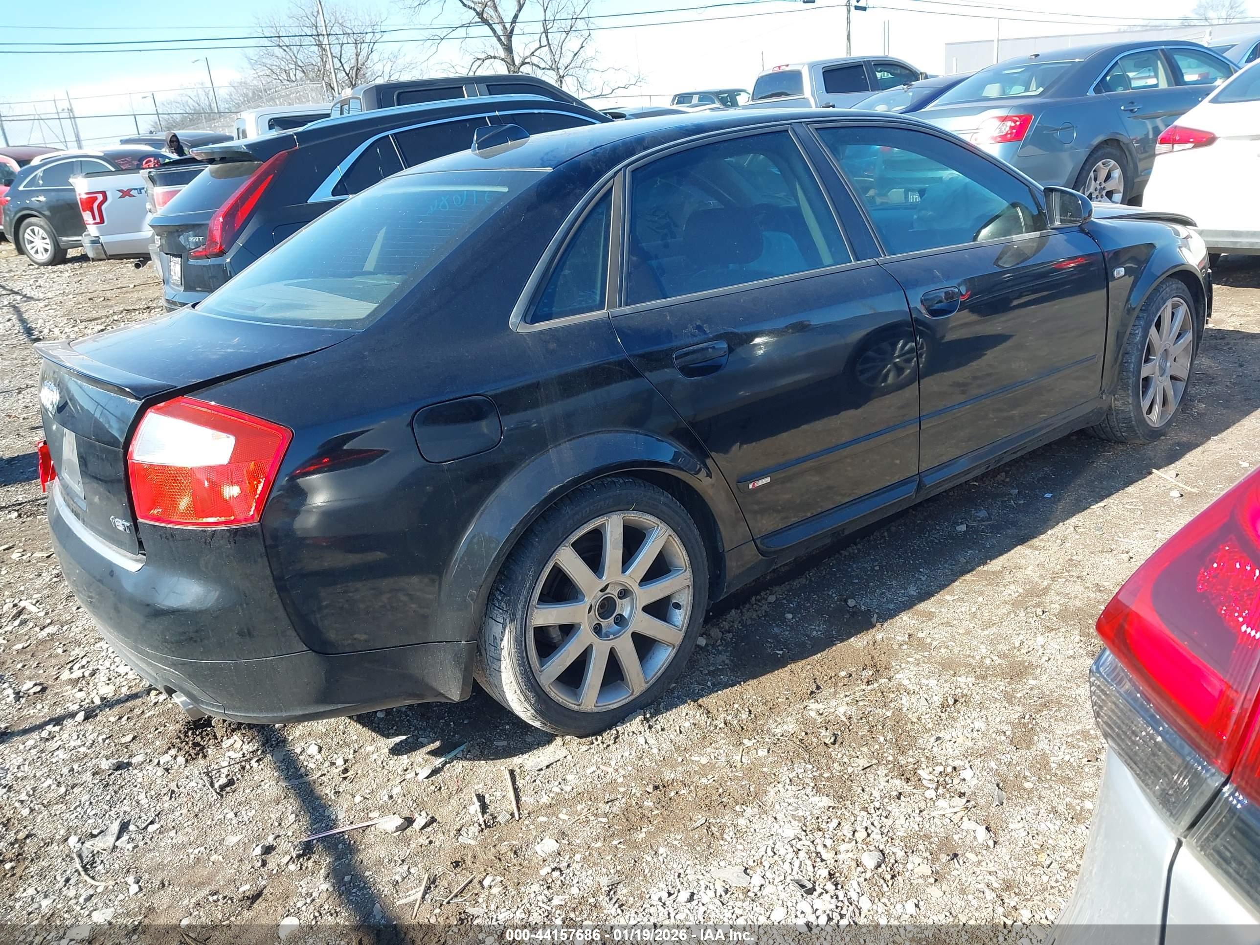 AUDI A4 image 4