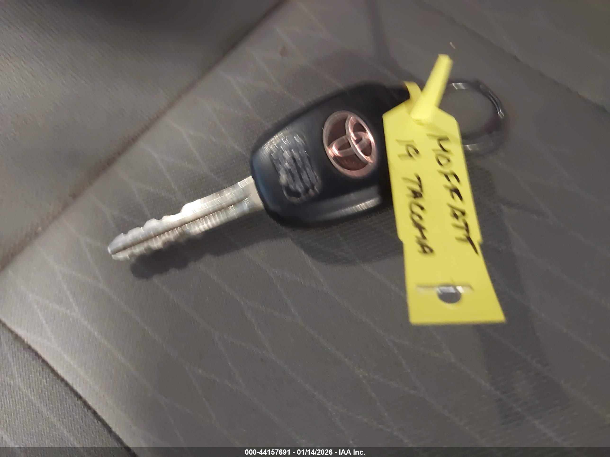 TOYOTA TACOMA image 11
