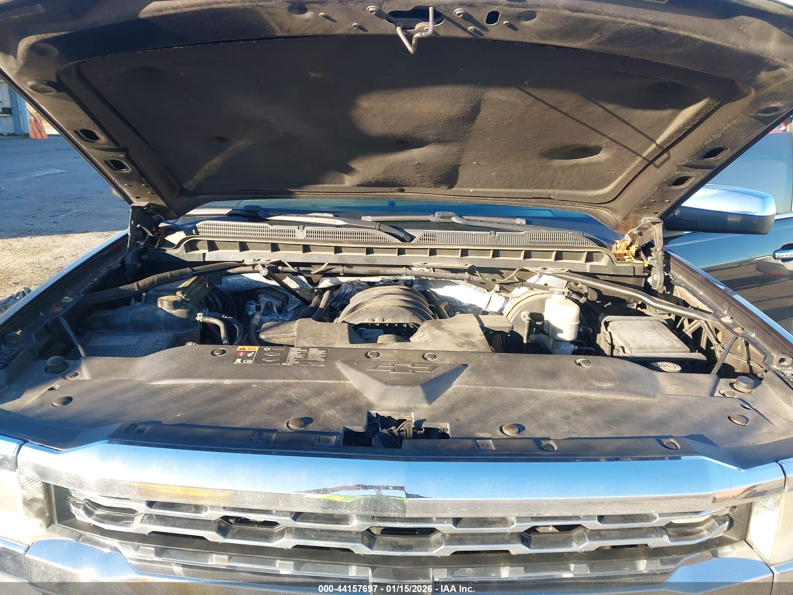 CHEVROLET SILVERADO image 10