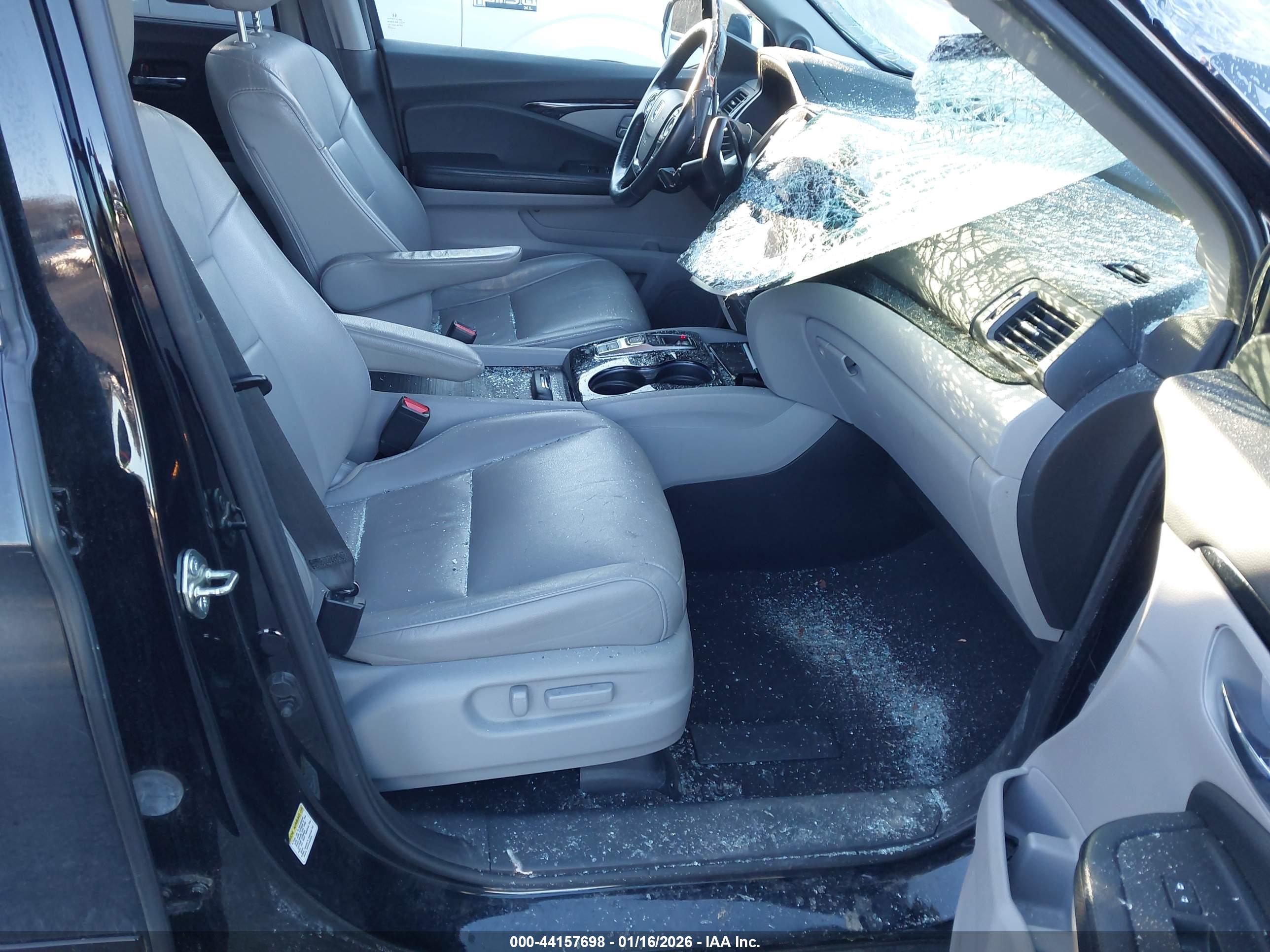 HONDA PILOT image 5