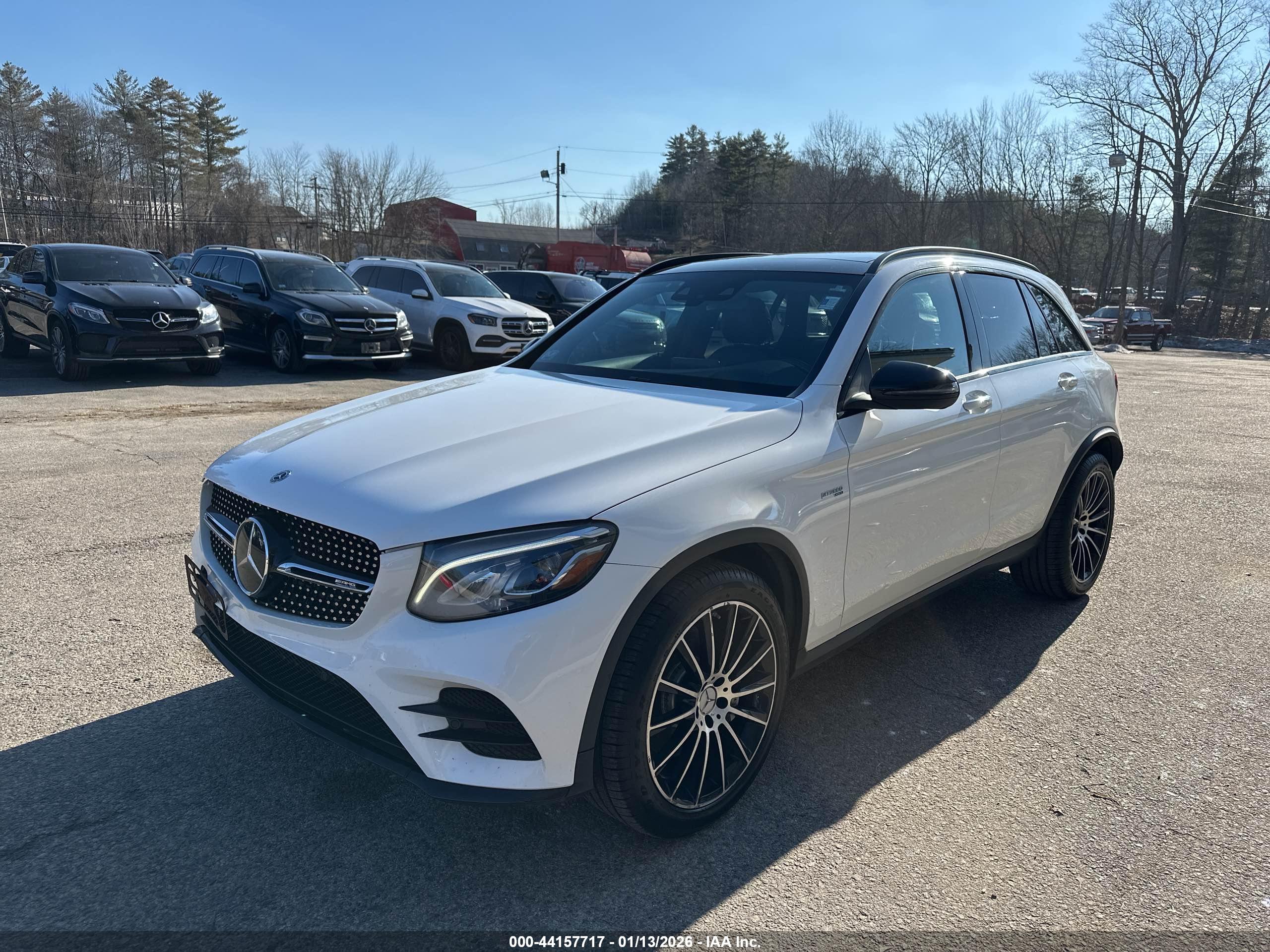 MERCEDES-BENZ GLC image 2